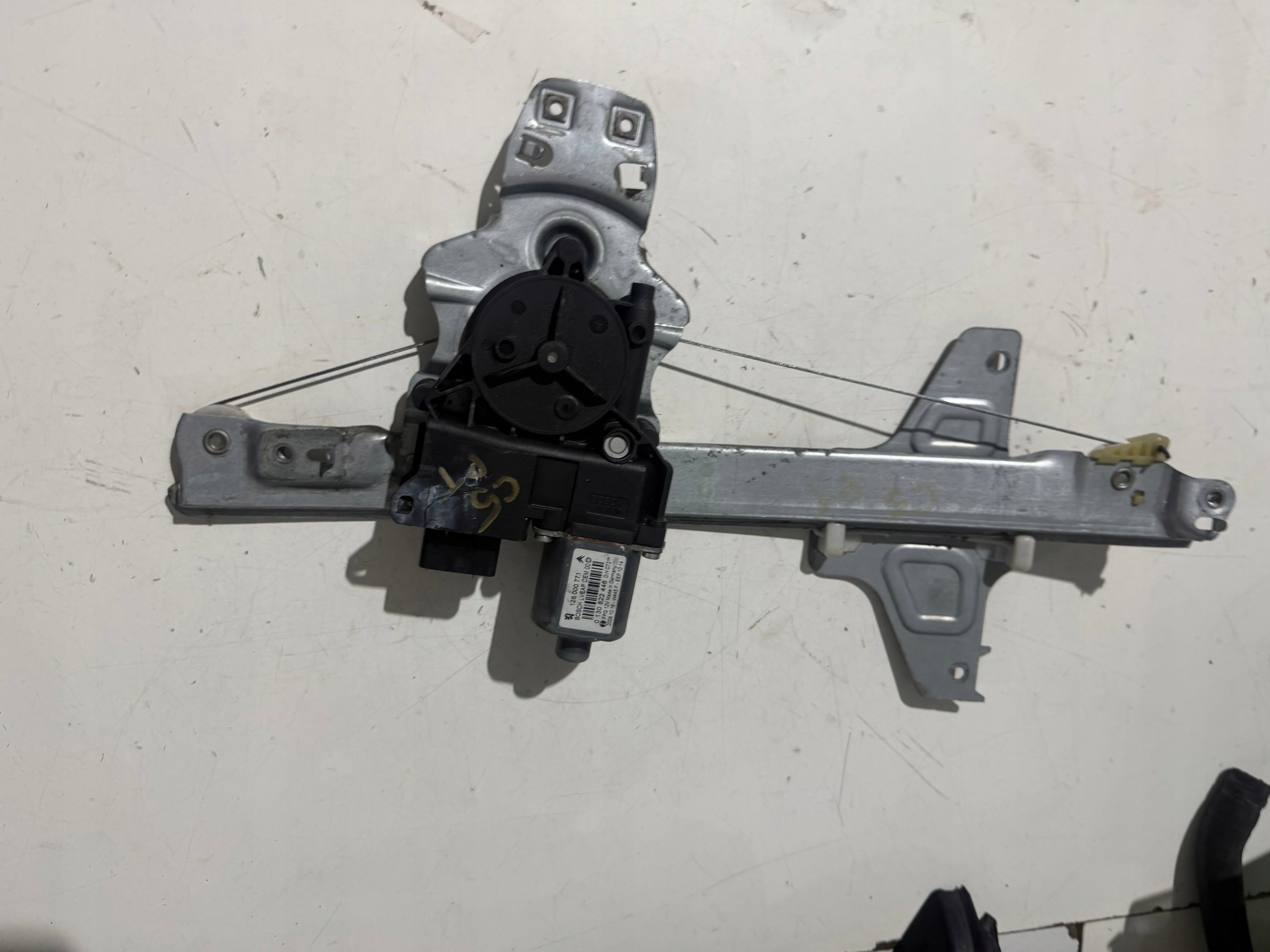 Citroen C5 III X7 rechter hinterer Fensterheber OEM 128000771 image 2