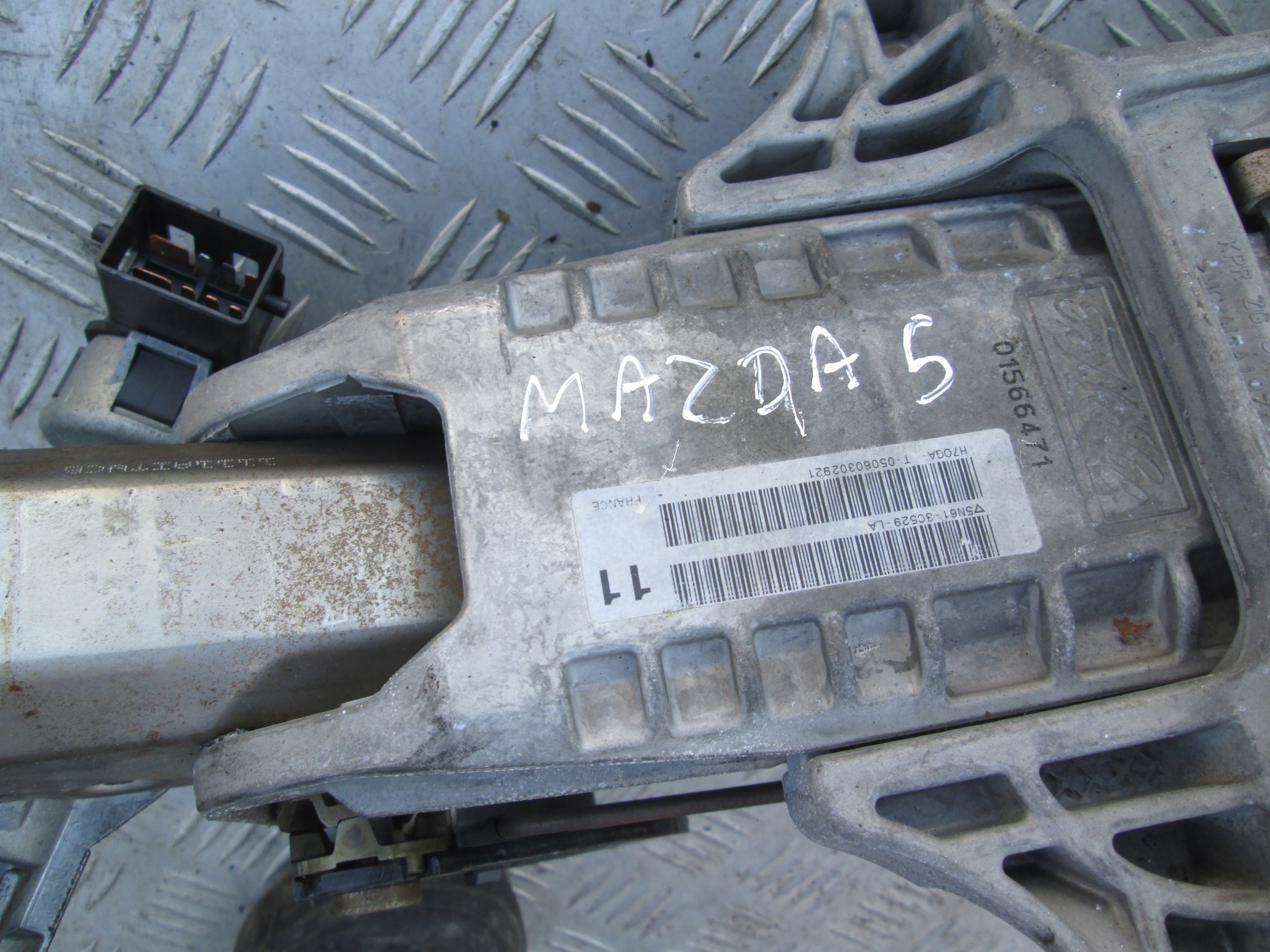 Interruptor de ignição Mazda OE C23666938B - Usado image 4