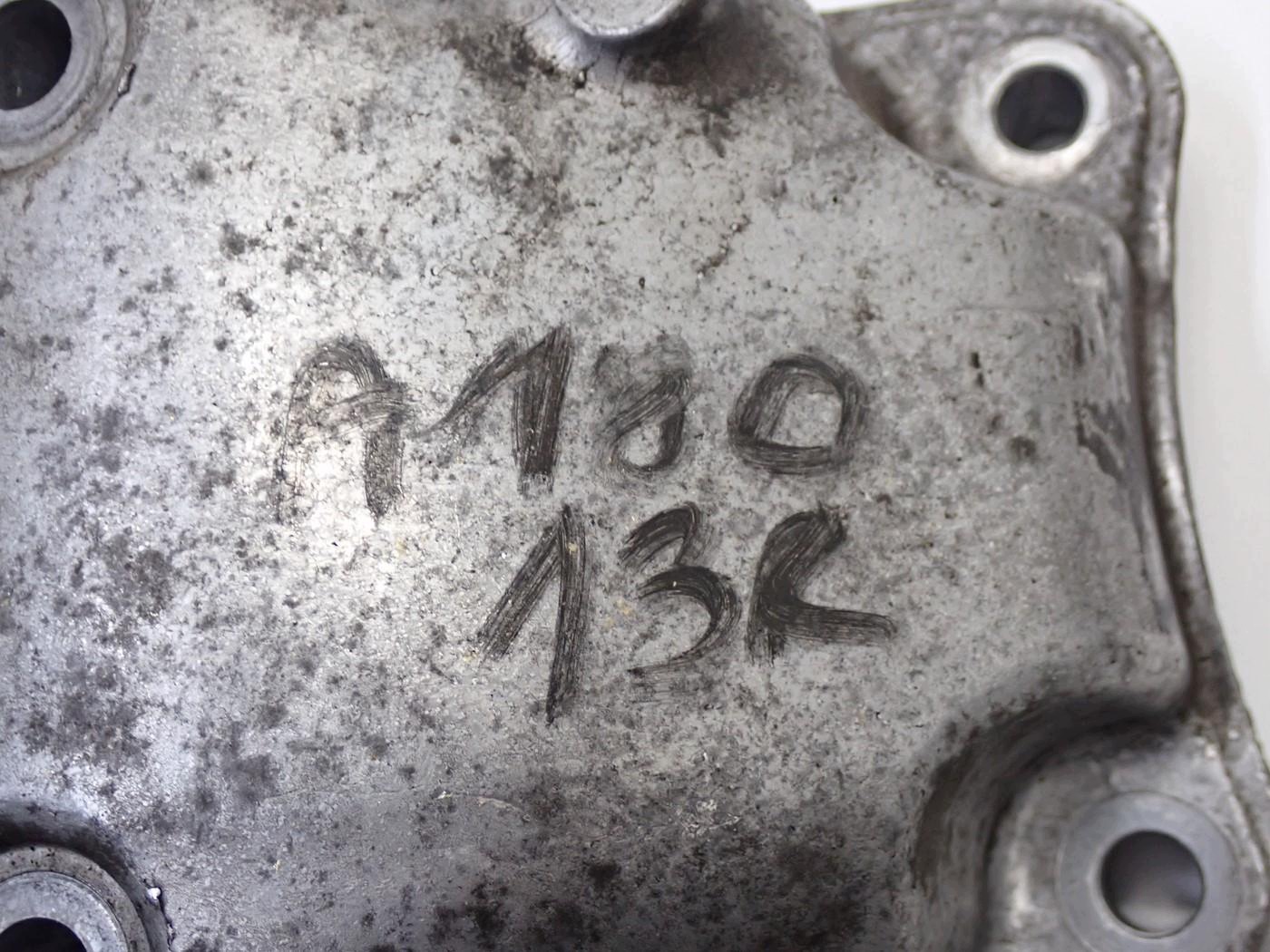 Suporte de Semi-Eixo OEM A2702230138 image 7
