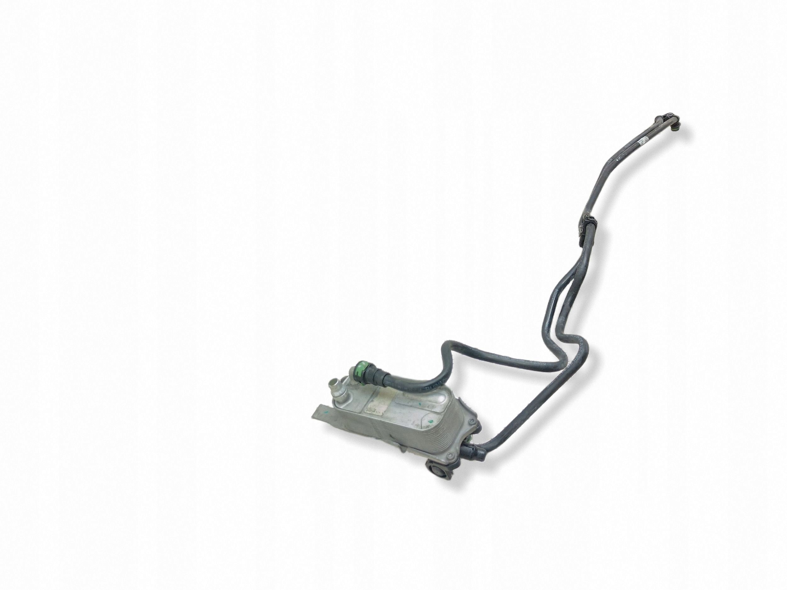 BMW X3 F25 2.0 Öljynjäähdytysputki OEM 7601763