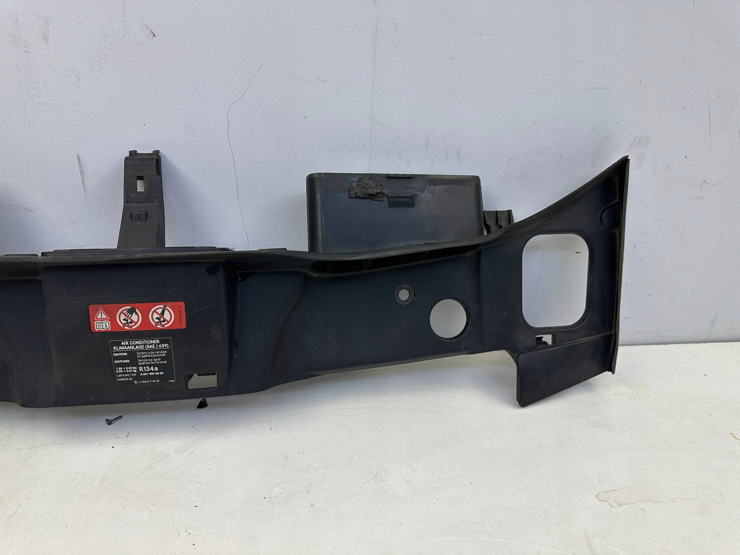 Capa cinto dianteiro OEM A2185000755 Mercedes CLS image 4
