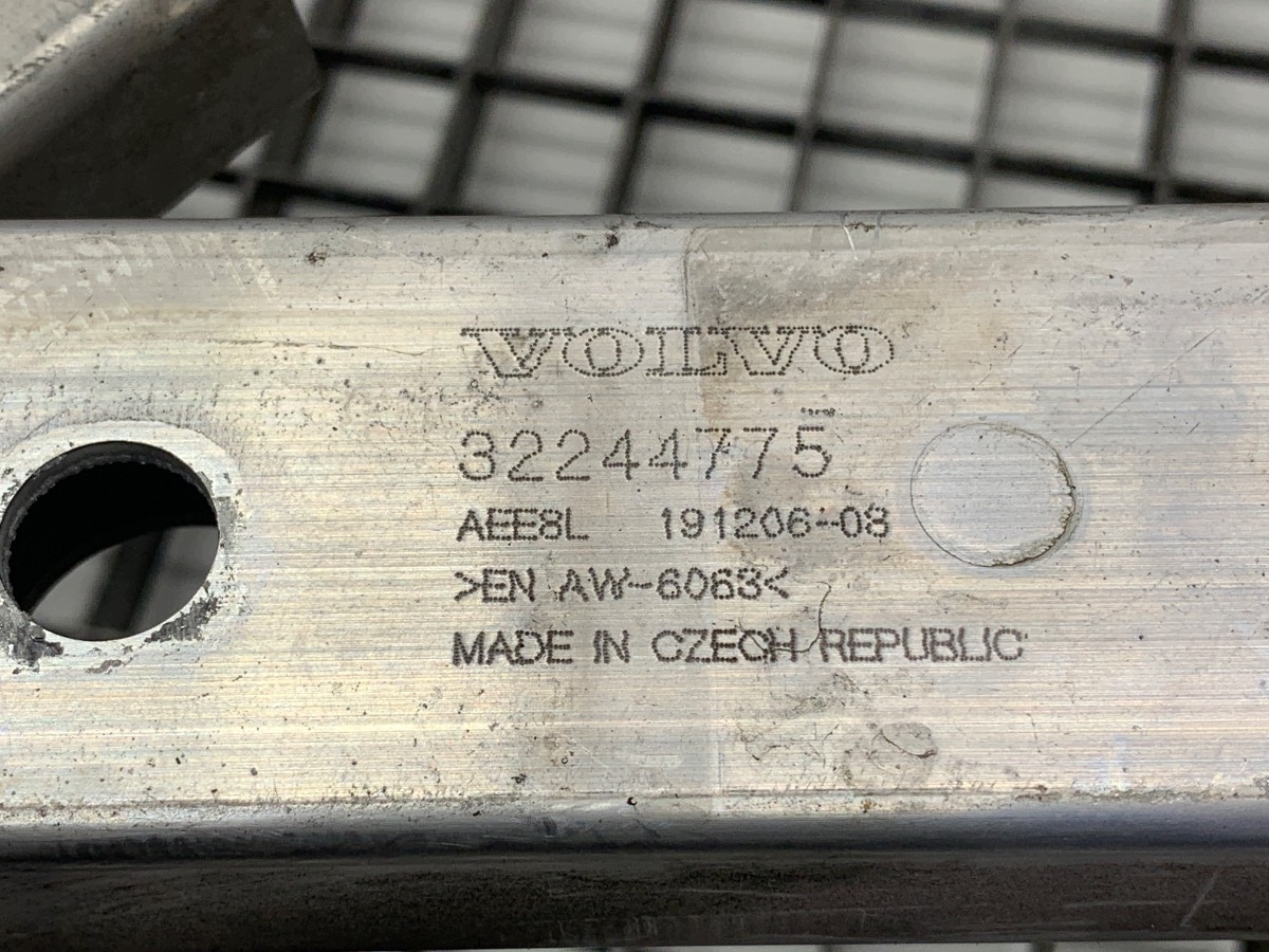 OEM 32244775 Framstötfjädersförstärkning image 4