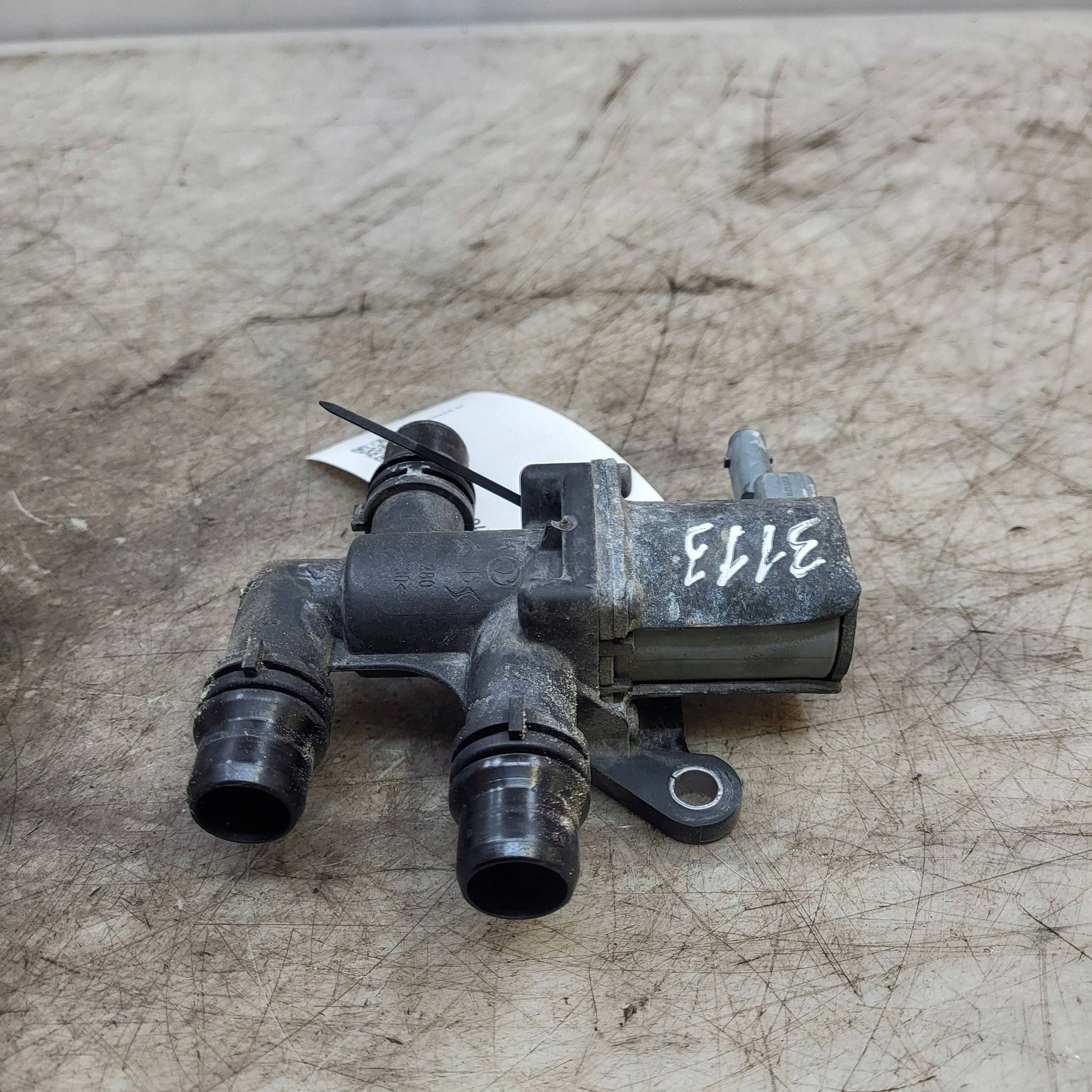 Pompe à eau Citroen OEM 9829266280 pour C4 III e-C4 image 4