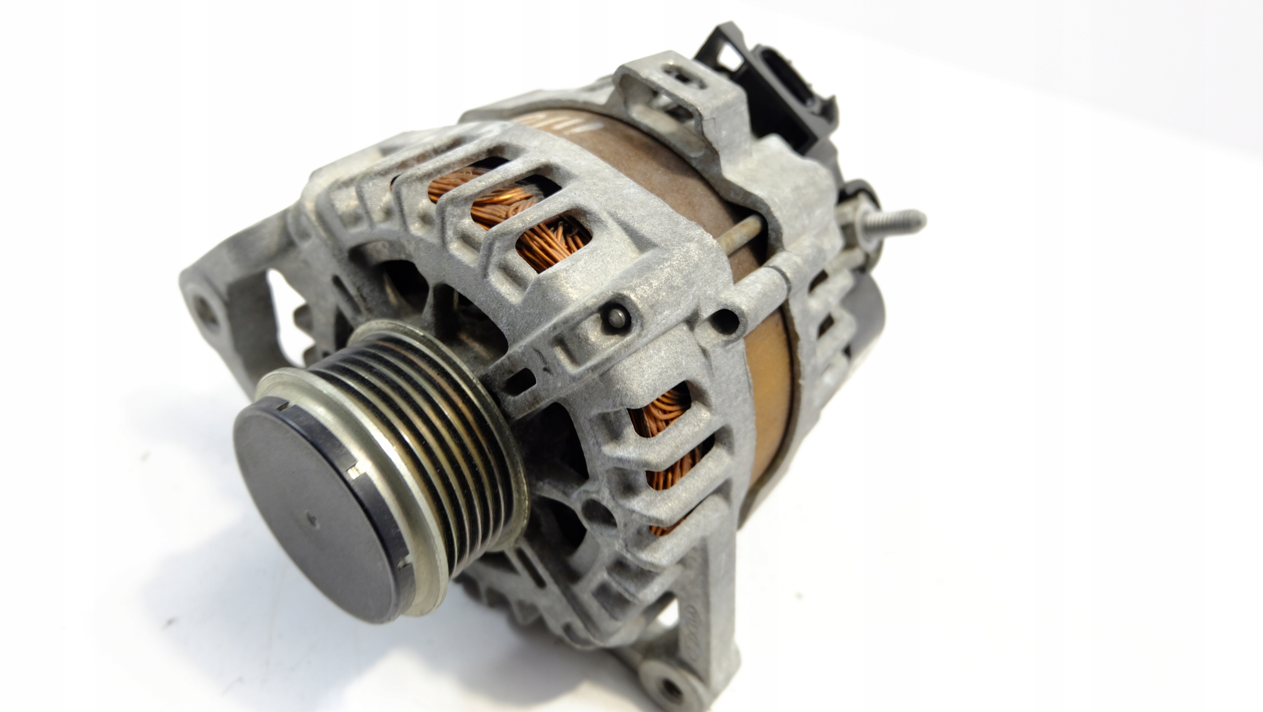 HYUNDAI I10 II 1.0 LICHTMASCHINE 37300-04835 image 2