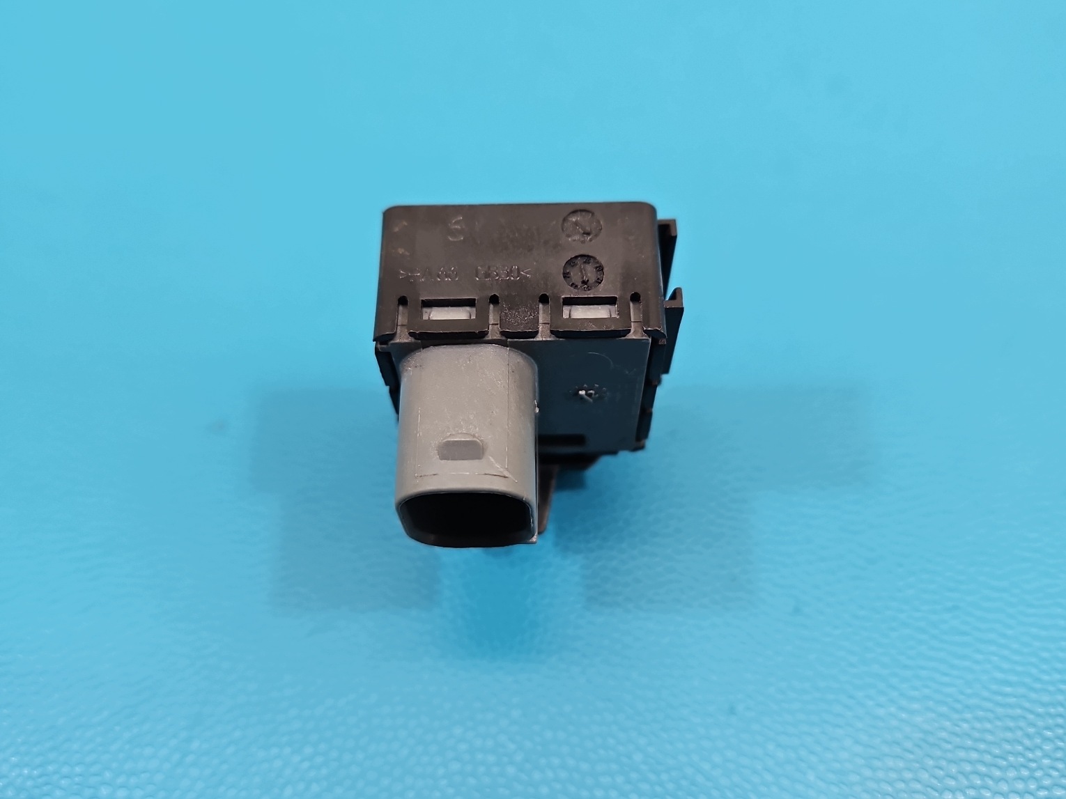 Sensor qualidade ar VW OEM 5Q0907643C para Golf VII image 5