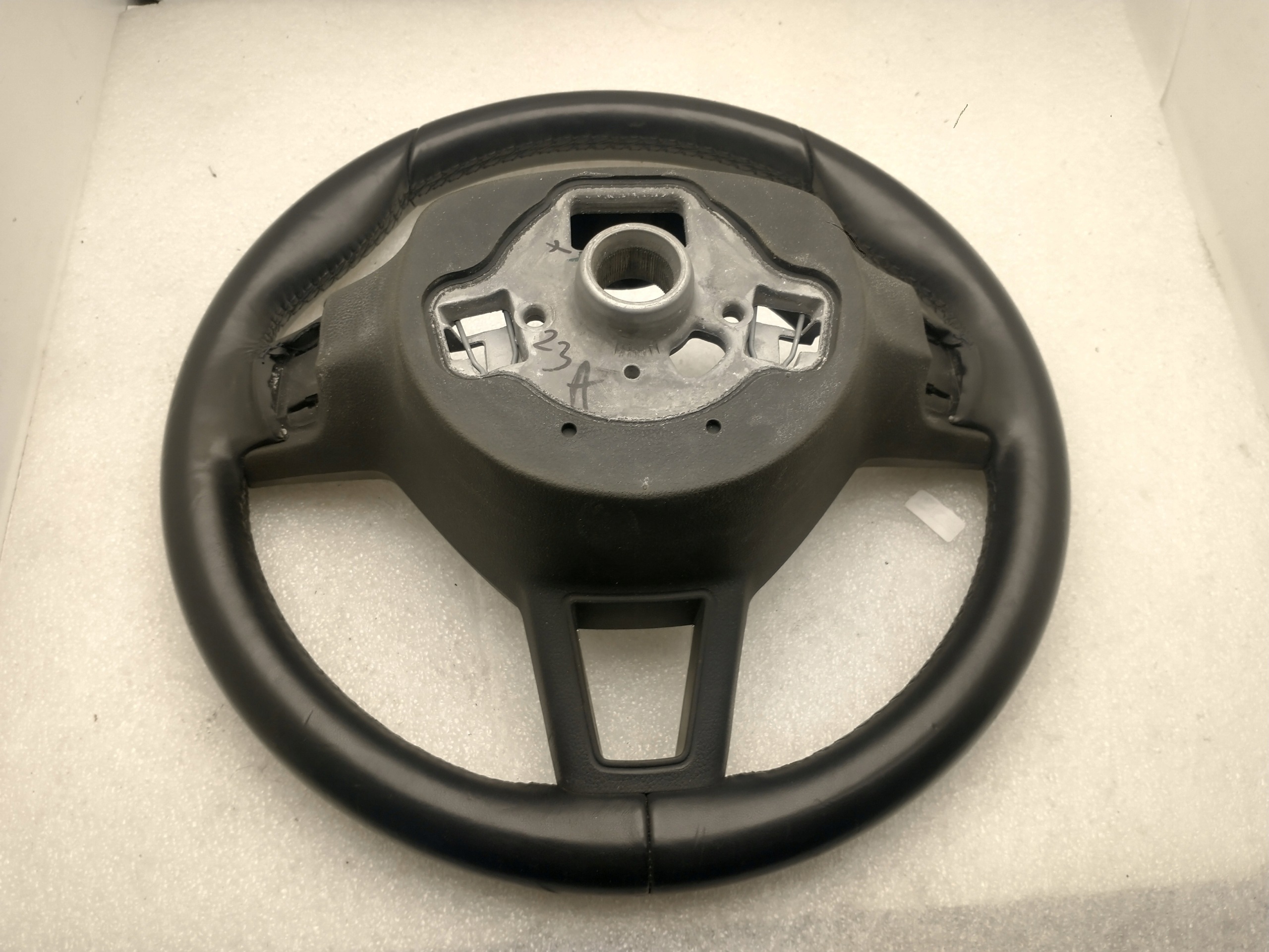 Volante Skoda Superb III OEM 3V0419091M Pás image 9