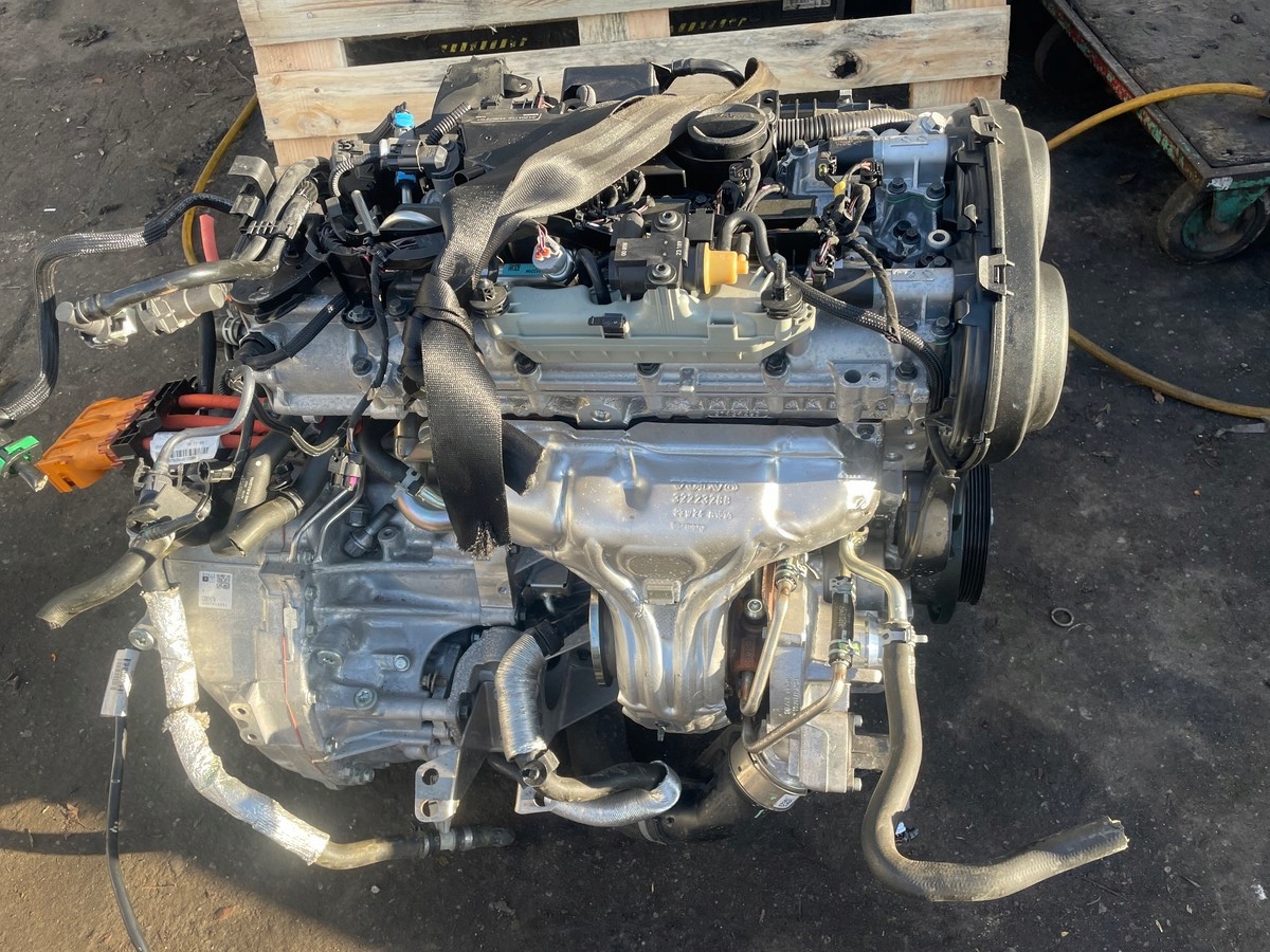 VOLVO XC60 II XC90 II 2.0 T8 Moottori B4204T56 image 3