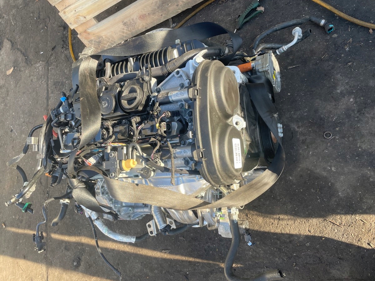 VOLVO XC60 II XC90 II 2.0 T8 Moottori B4204T56 image 4