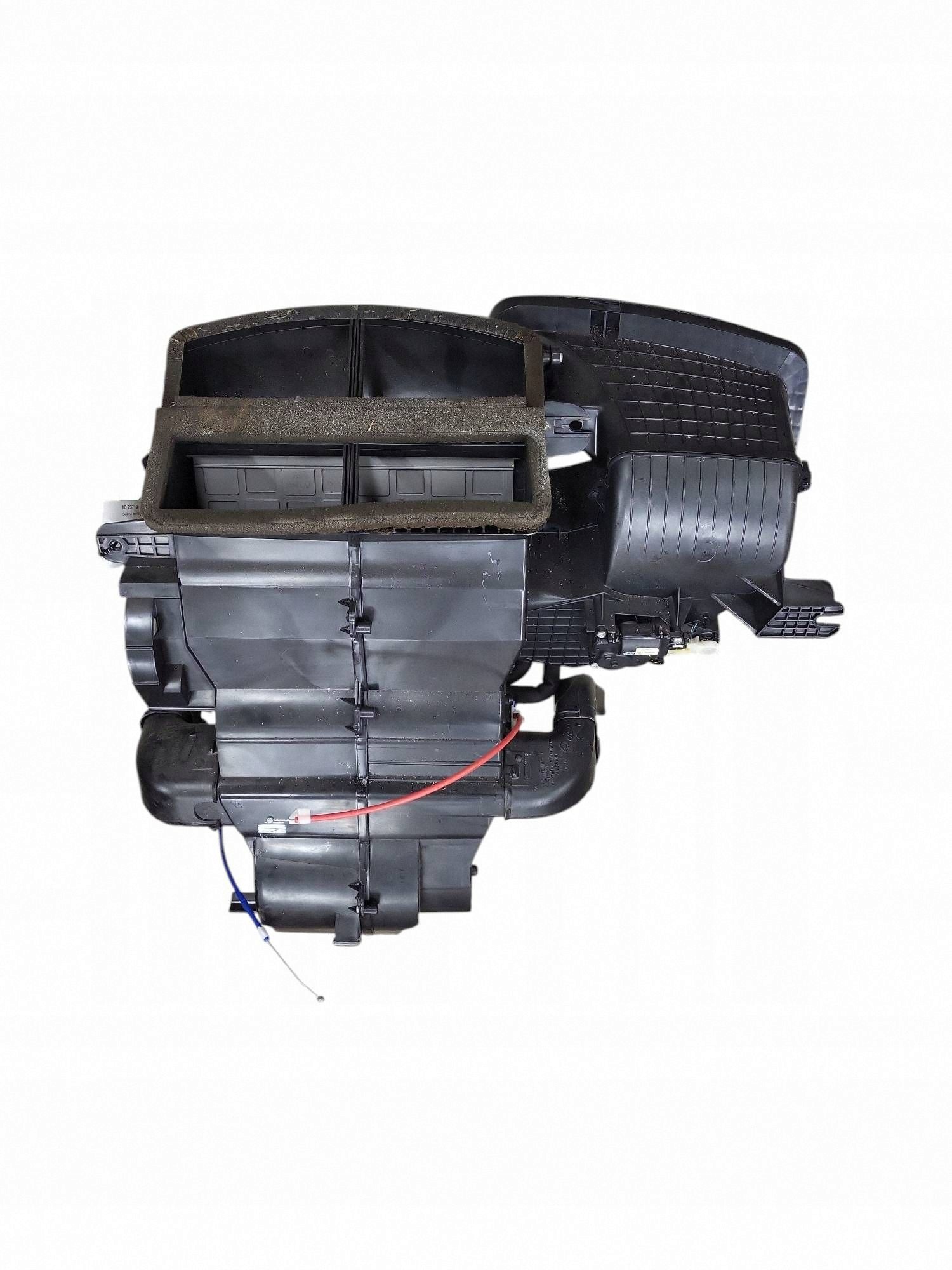Lämmitys Ford Fiesta MK7 1.4TDCI OEM AP31-19B555-AE image 2