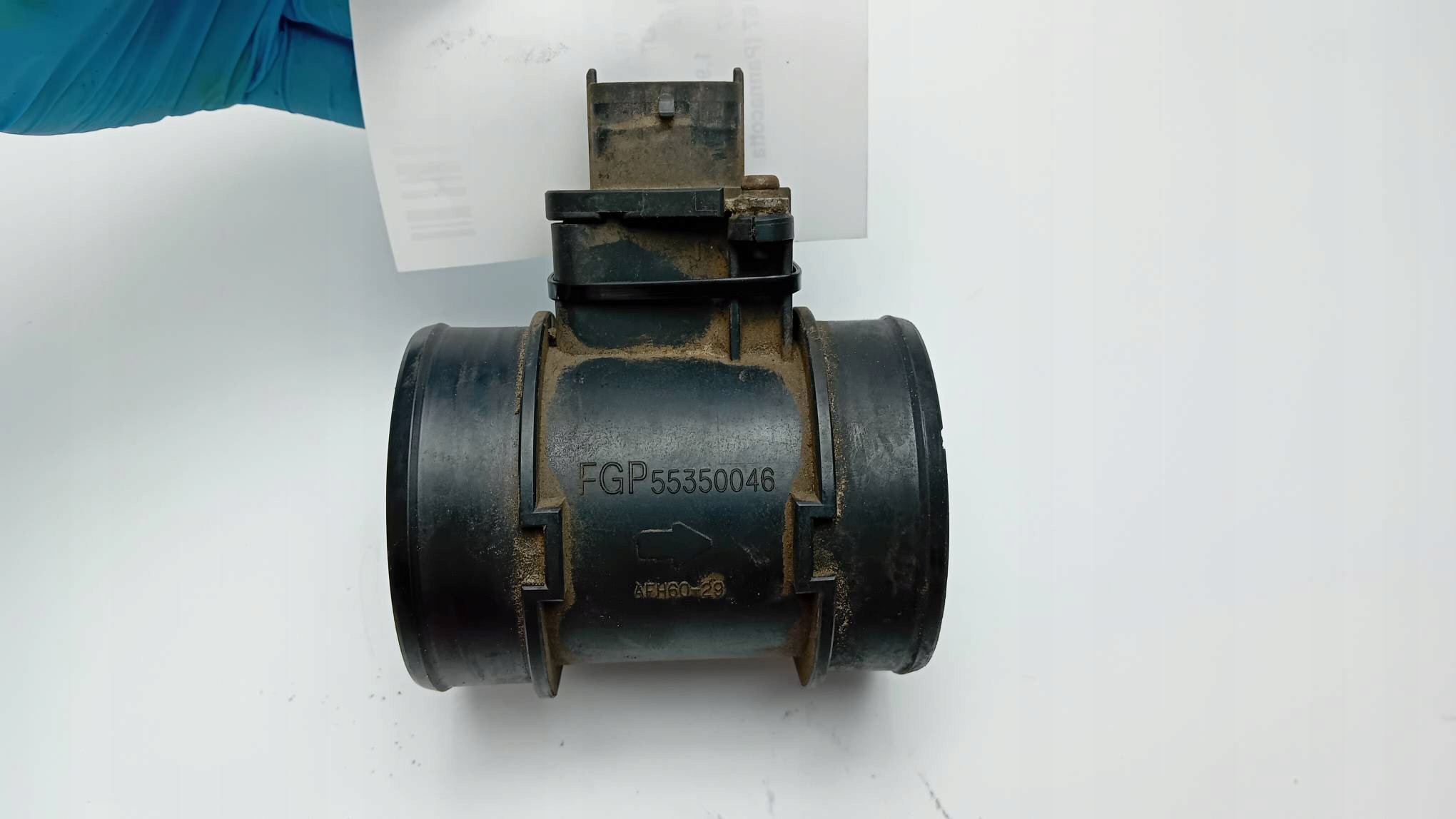 Opel Zafira B luftflödesmätare OEM 55350046 image 2