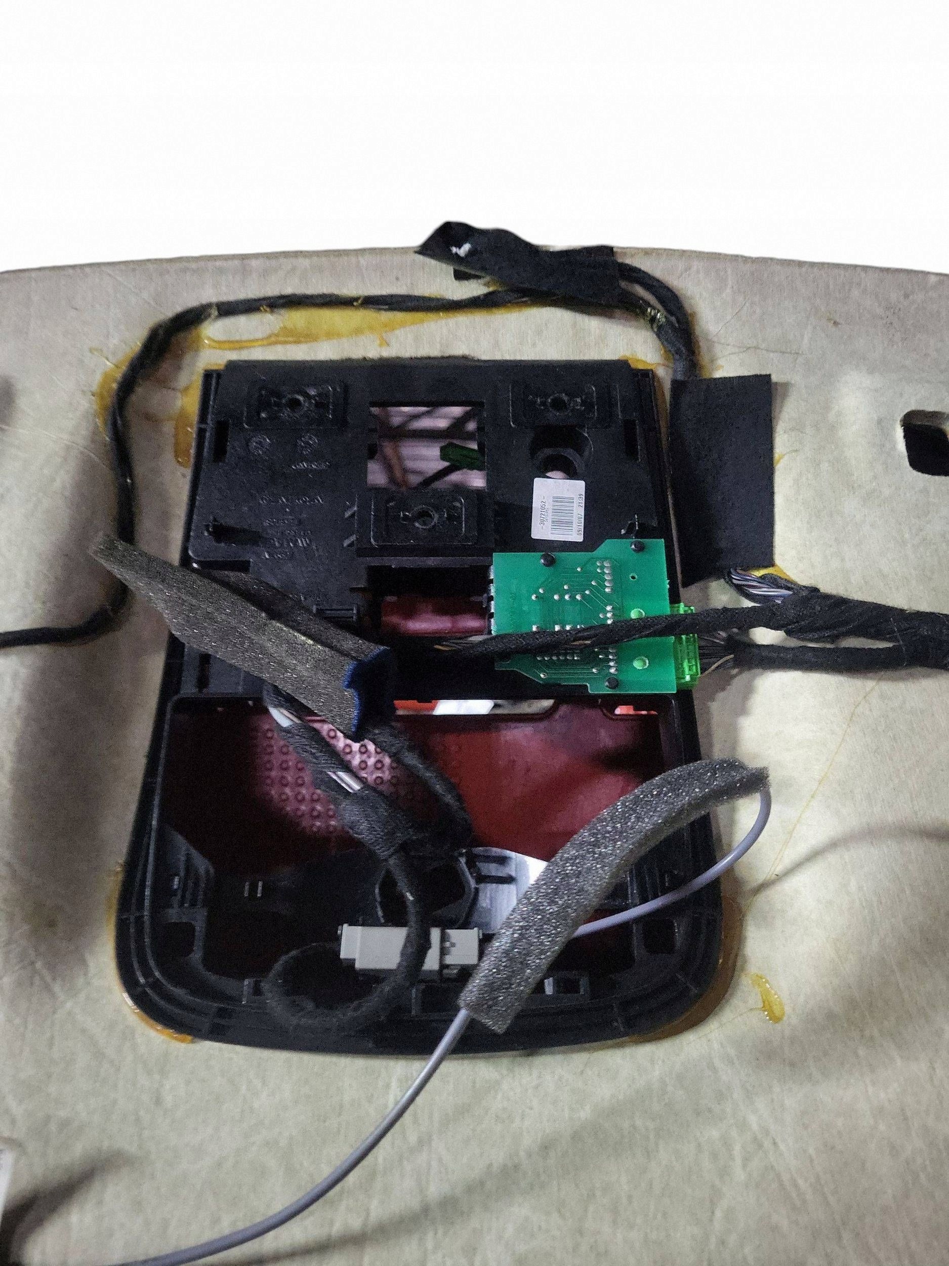 Techo interior Volvo OE usado OEM 39884077 XC70 II image 10