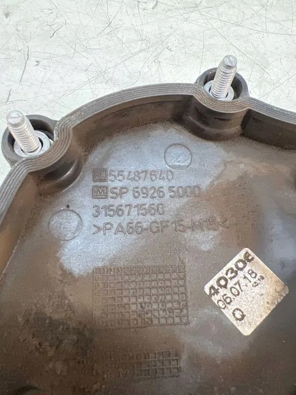 Couvercle de courroie de distribution OEM 55487640 Opel image 4