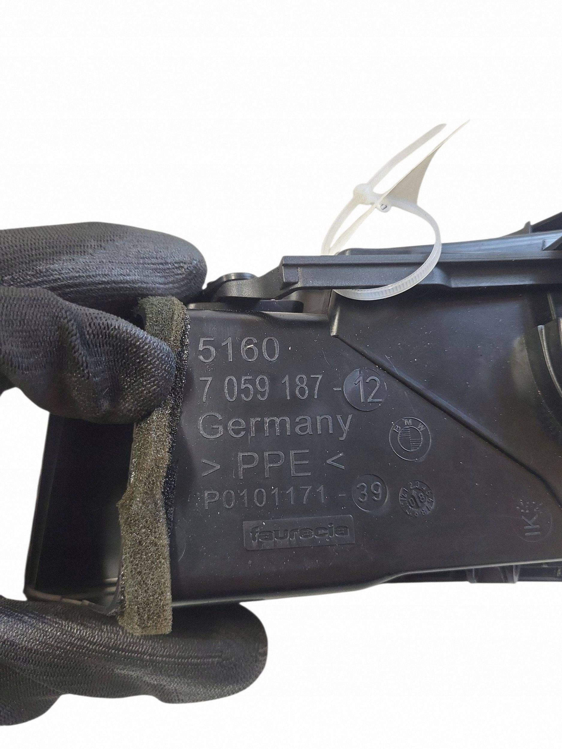 BMW 705918712 dashboard luchtroostergril image 4