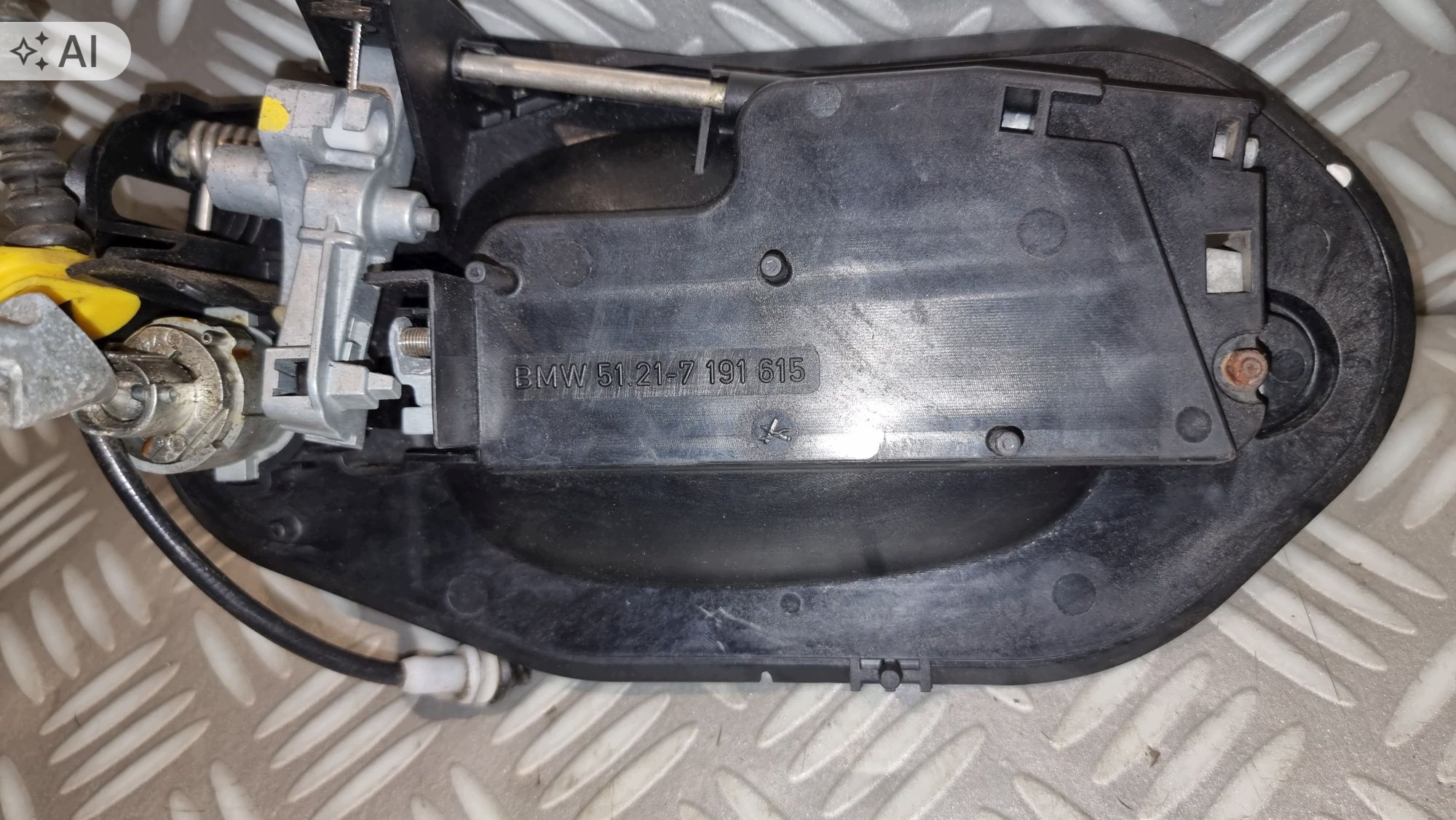 Base de poignée BMW OEM 7191615 Gauche Avant image 9