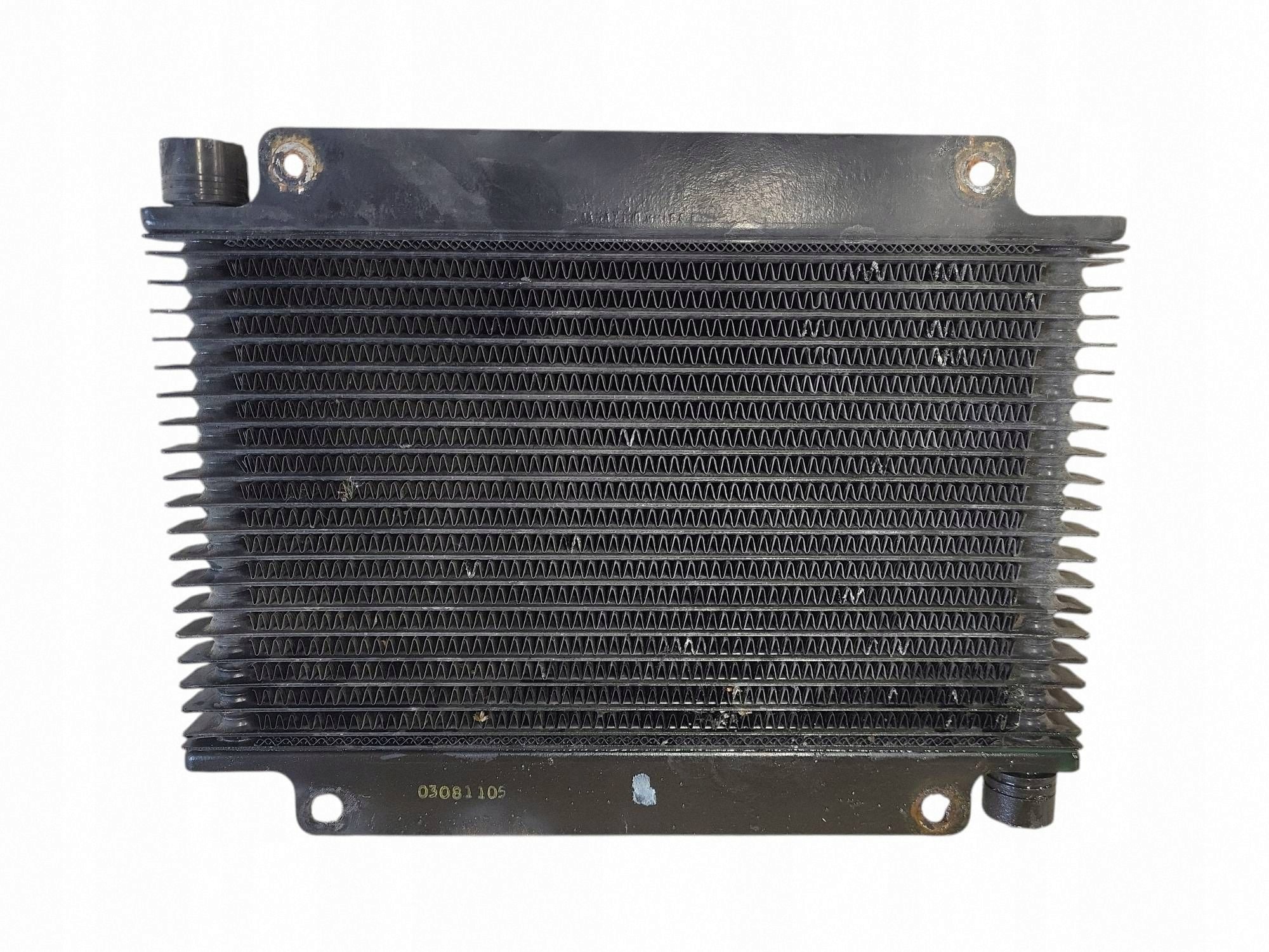 Arrefecedor de óleo motor Cadillac CTS OEM 3970237 - Usado image 3