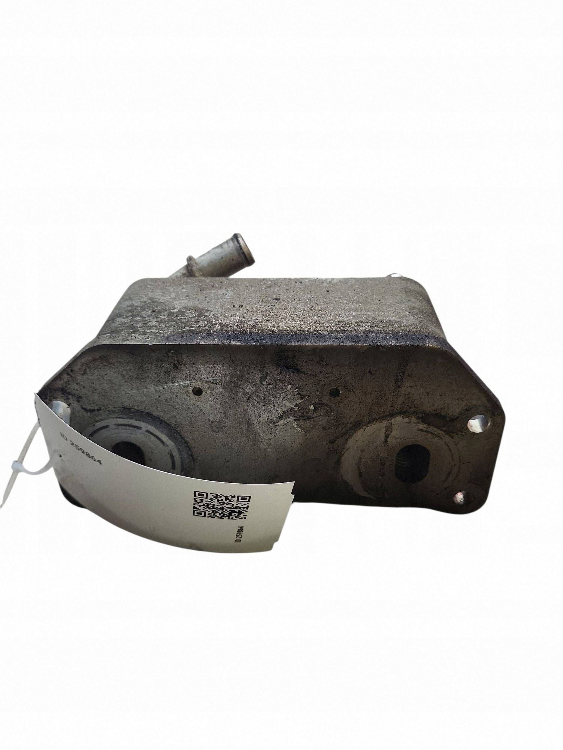 Arrefecedor de óleo Volvo usado OEM X3698001 V60 image 2