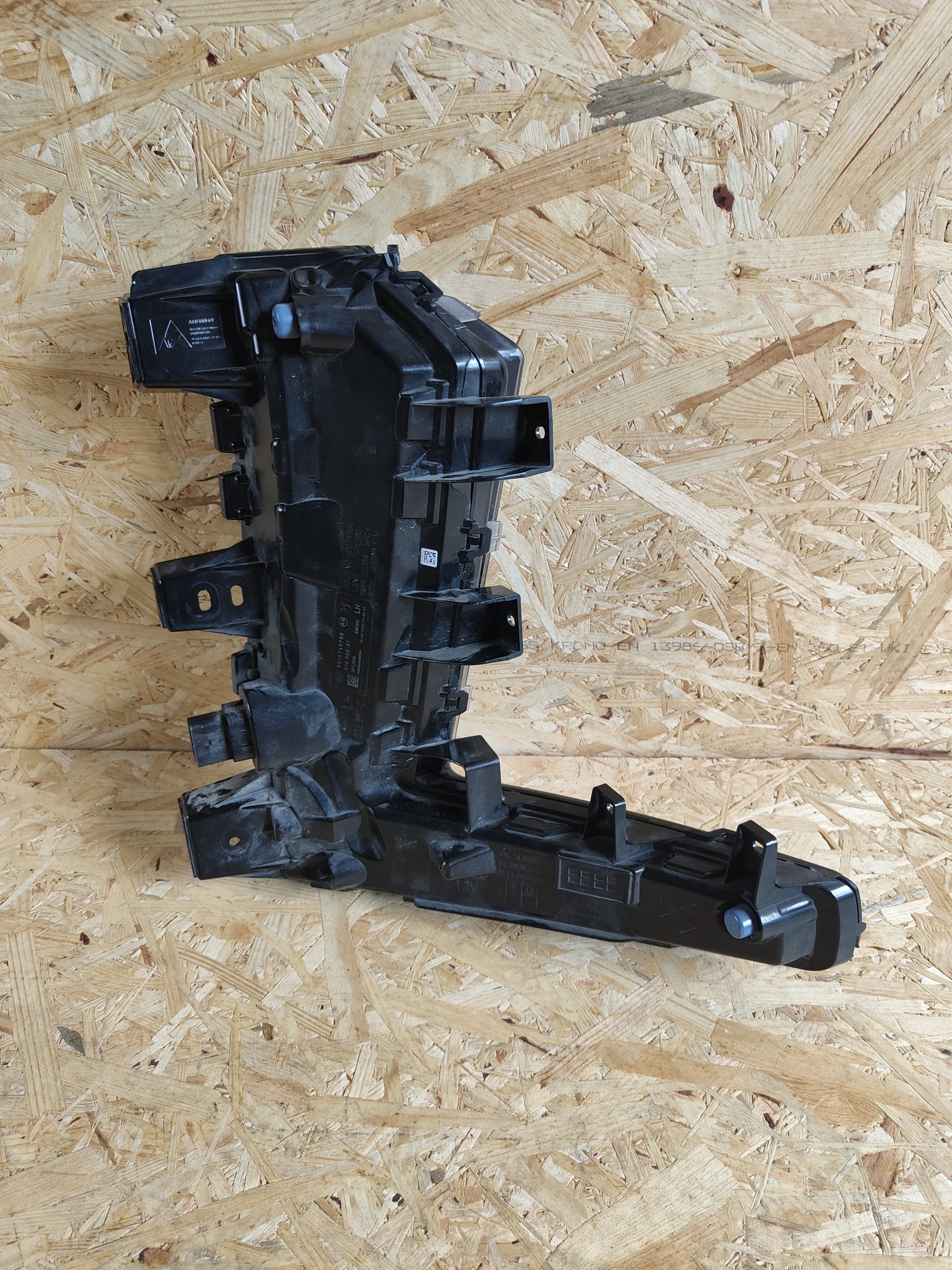 Luz diurna dianteira esquerda OEM 9815740780 Citroen DS7 image 7