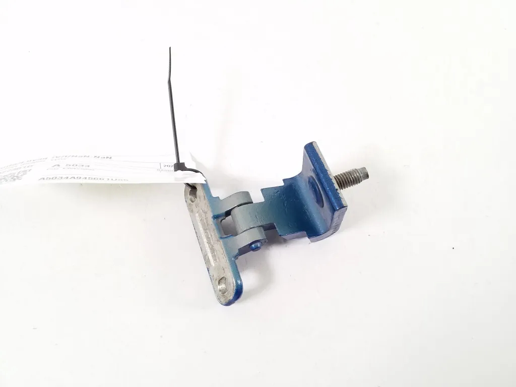 VW T-ROC takaluukun saranat OEM 5G6827301D