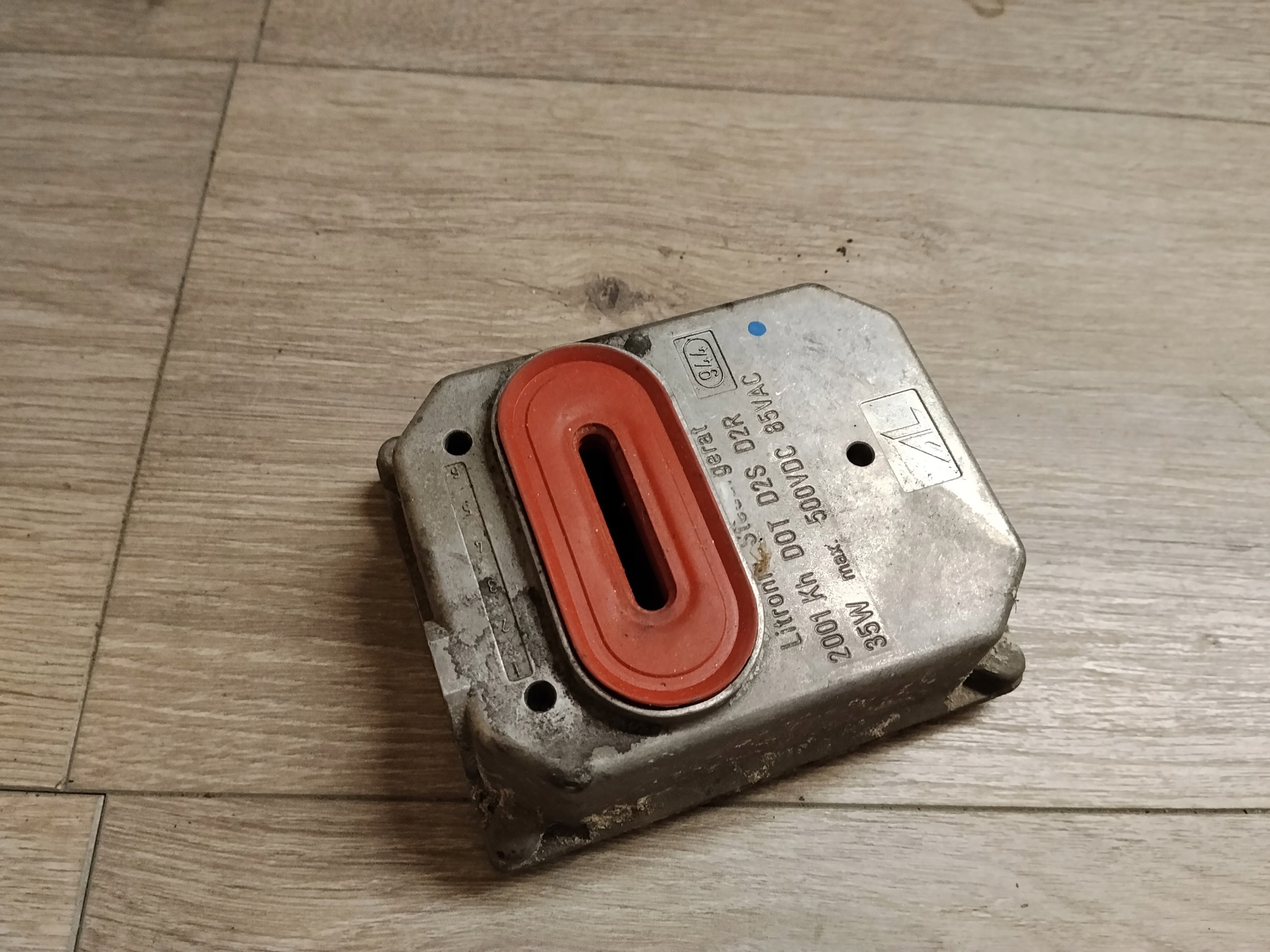 Balasto Xenón OEM 1307329052 para Mercedes-Benz image 2