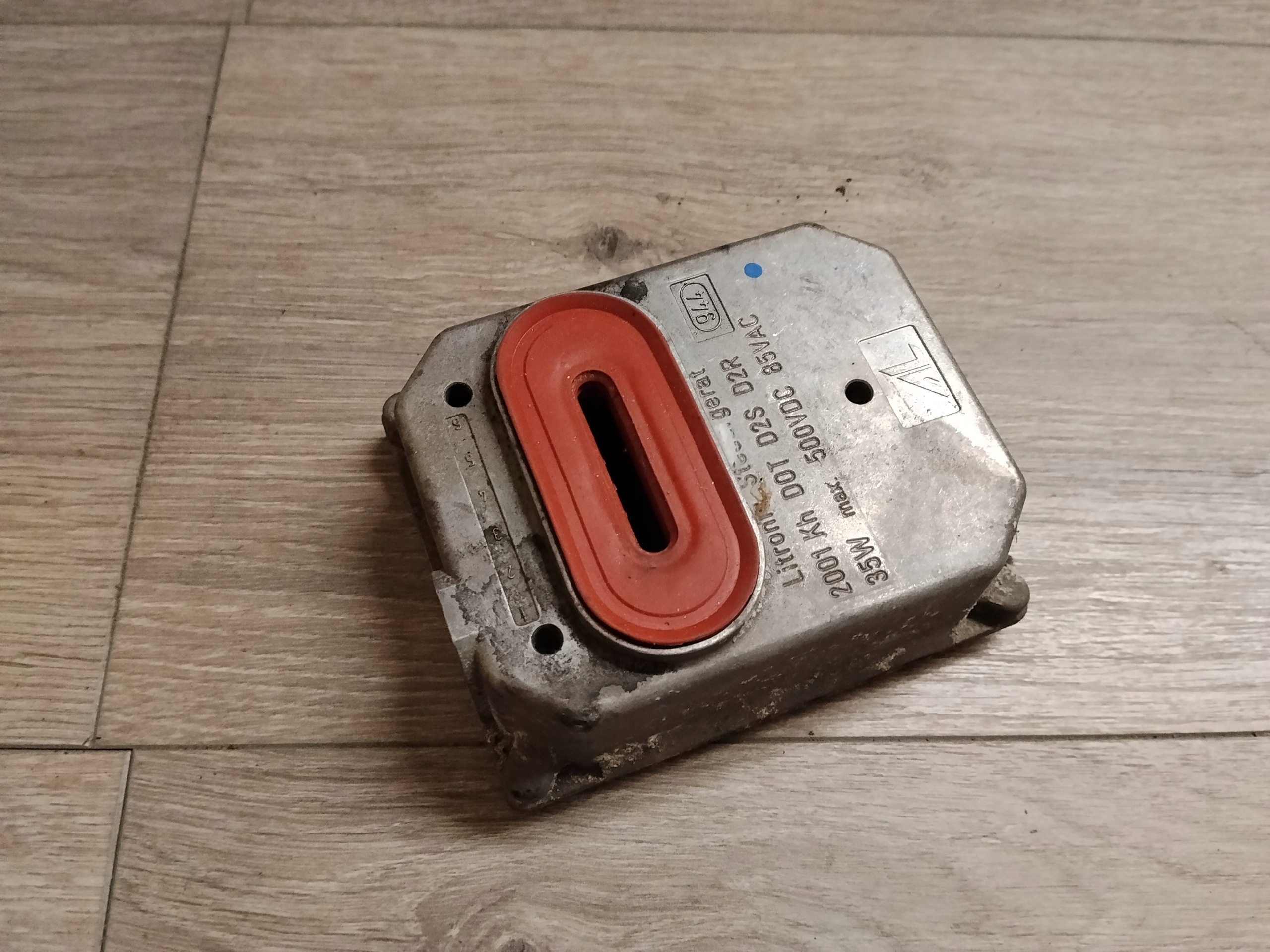 Balasto Xenón OEM 1307329052 para Mercedes-Benz image 3