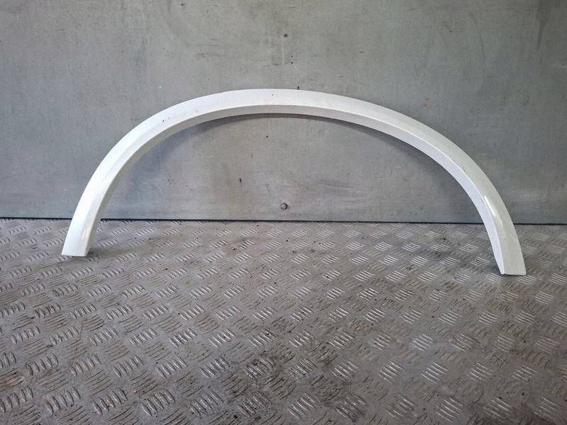 Volvo XC90 II Para-lama traseiro esquerdo OEM 31378164 image 2