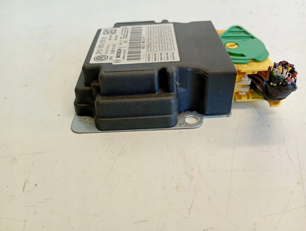 Airbag-ohjain OEM 2K5959655B Volkswagenille