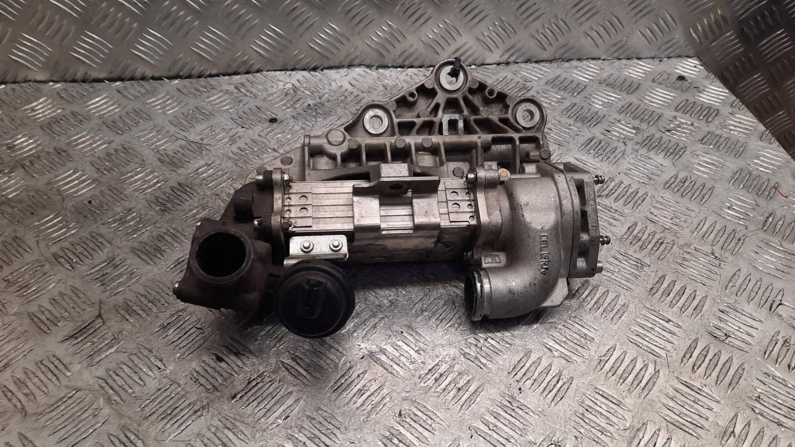 Maserati Ghibli karossdel OEM 90513247G - Begagnad image 3