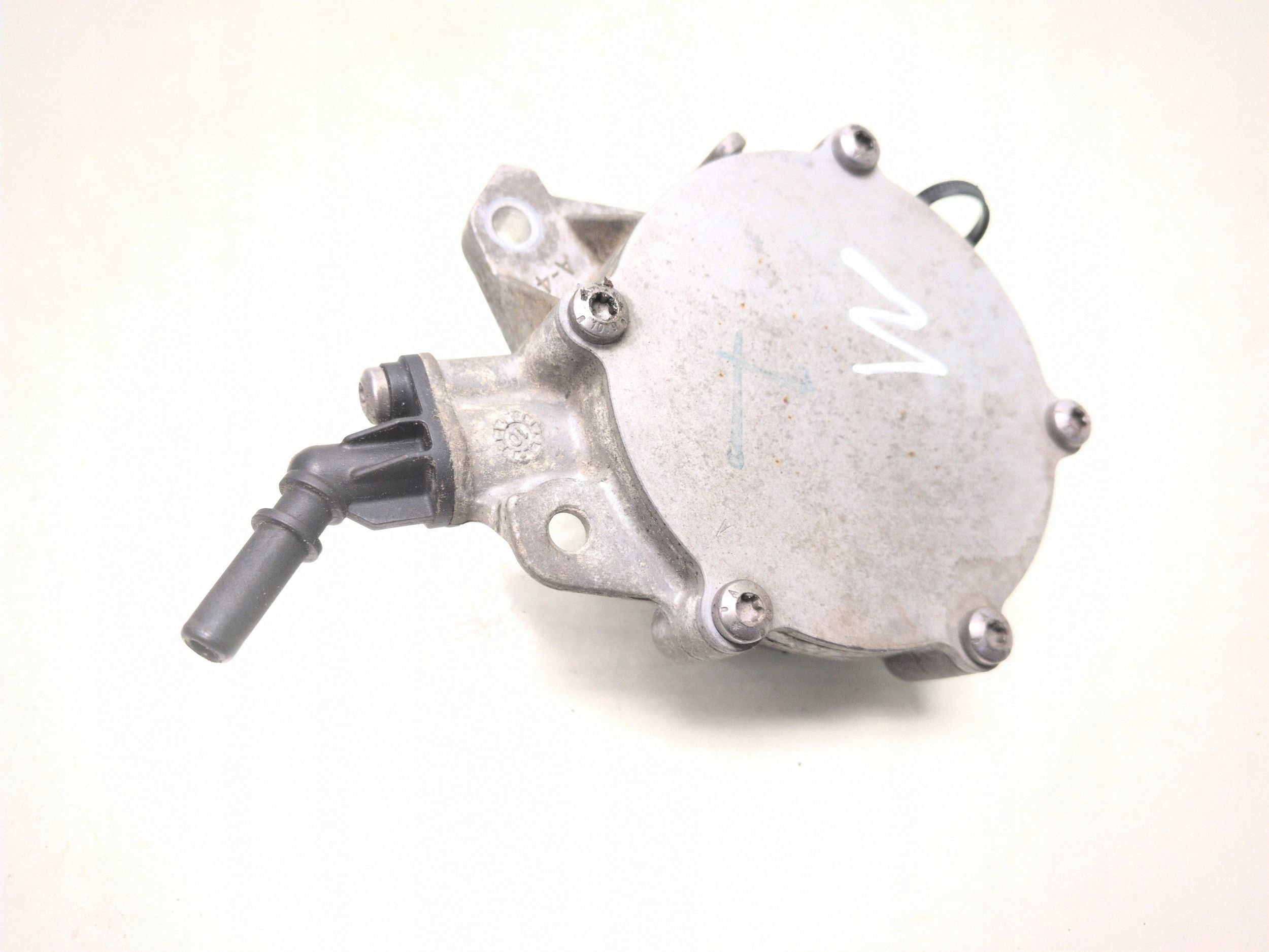 Pompe à vide Mini OE 7597920 - État utilisé image 3