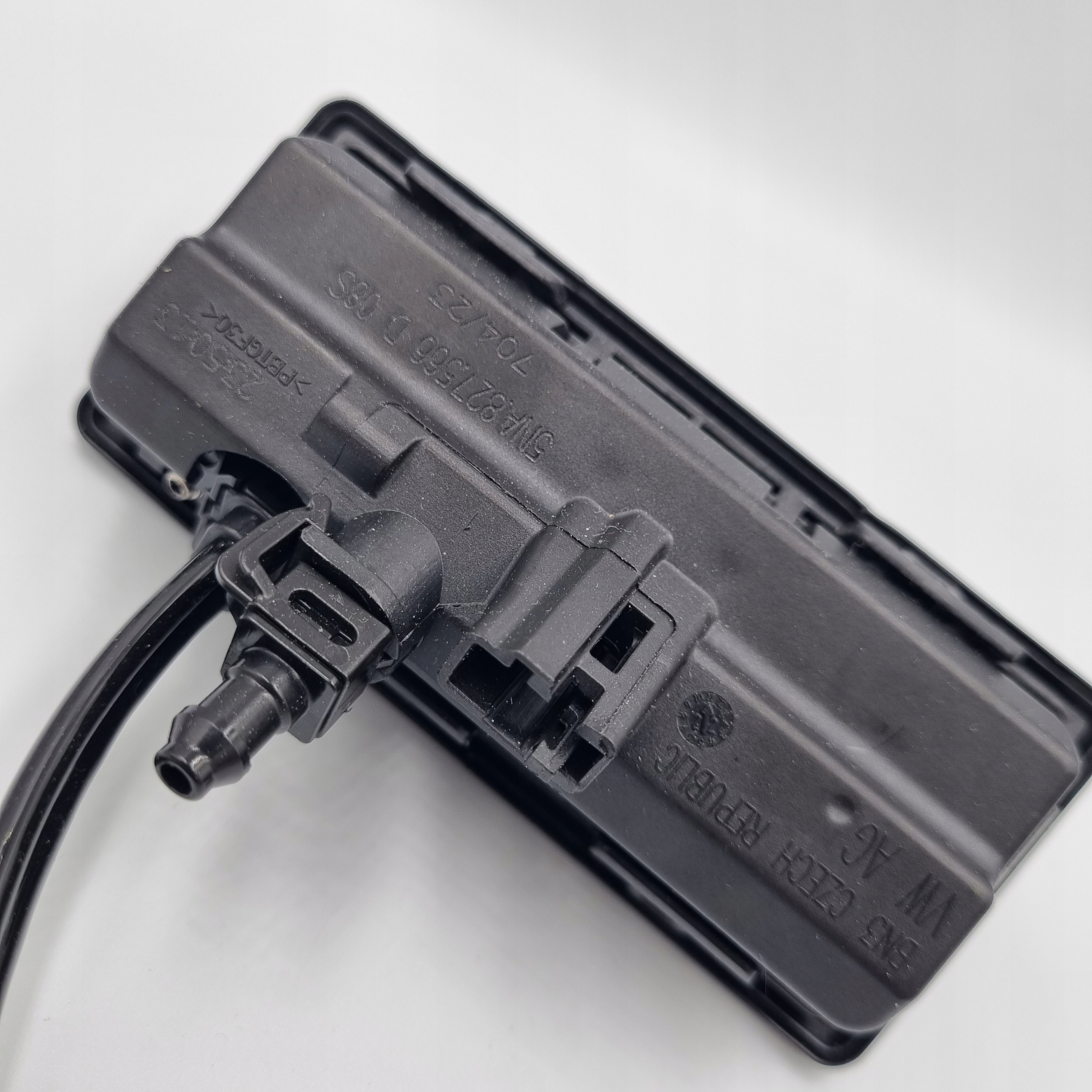 Puxador de porta-malas OEM 5NA827566D com câmera image 5