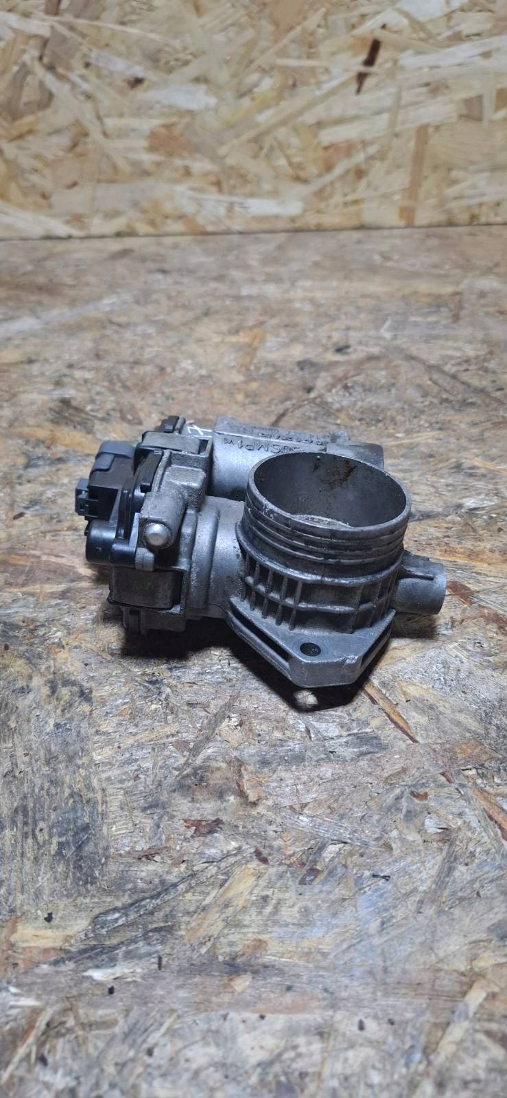 Corps de papillon OEM 9647925480 pour Citroen C4 1.4 16V image 5