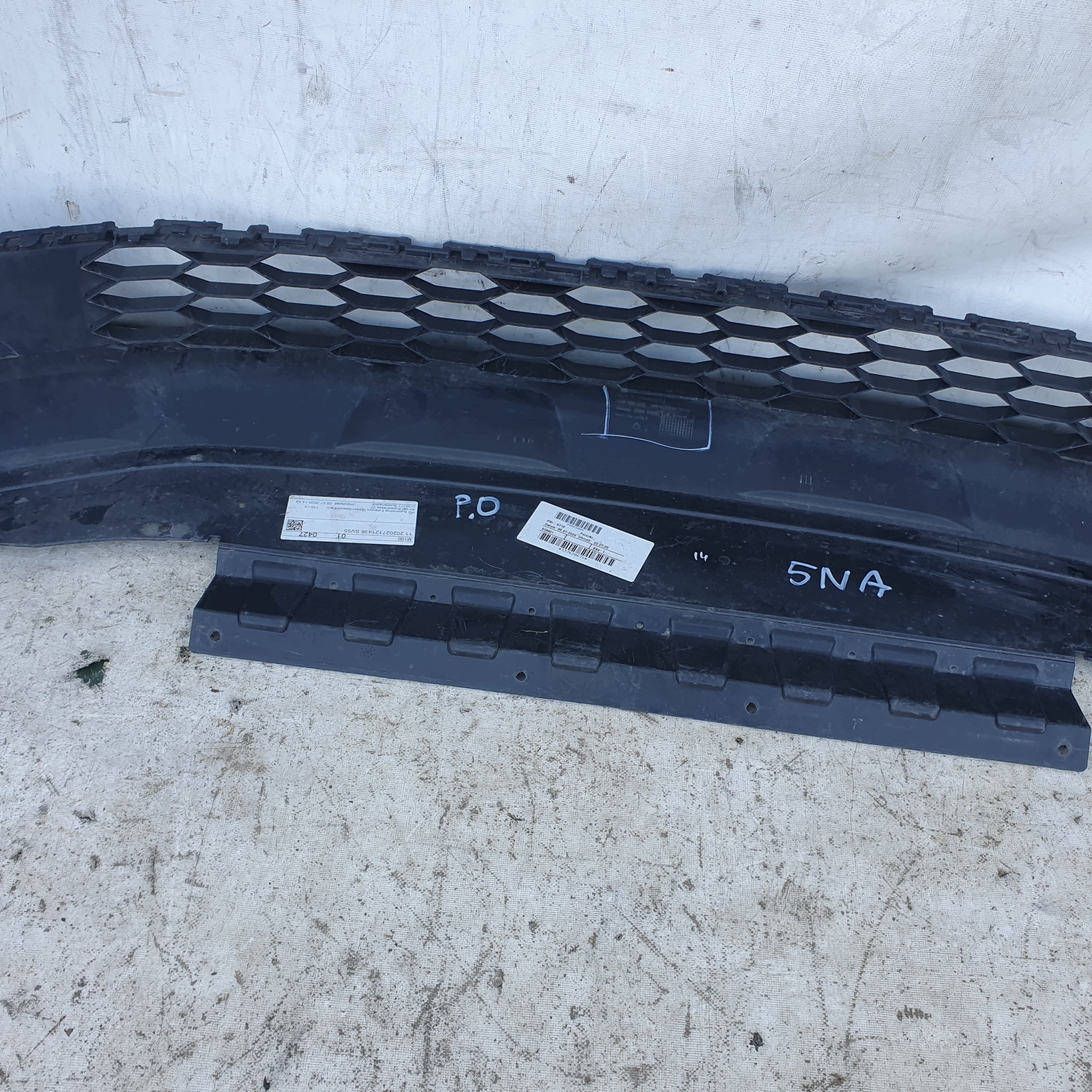 VW Tiguan II voorbumper spoiler OEM 5NA805903 image 9