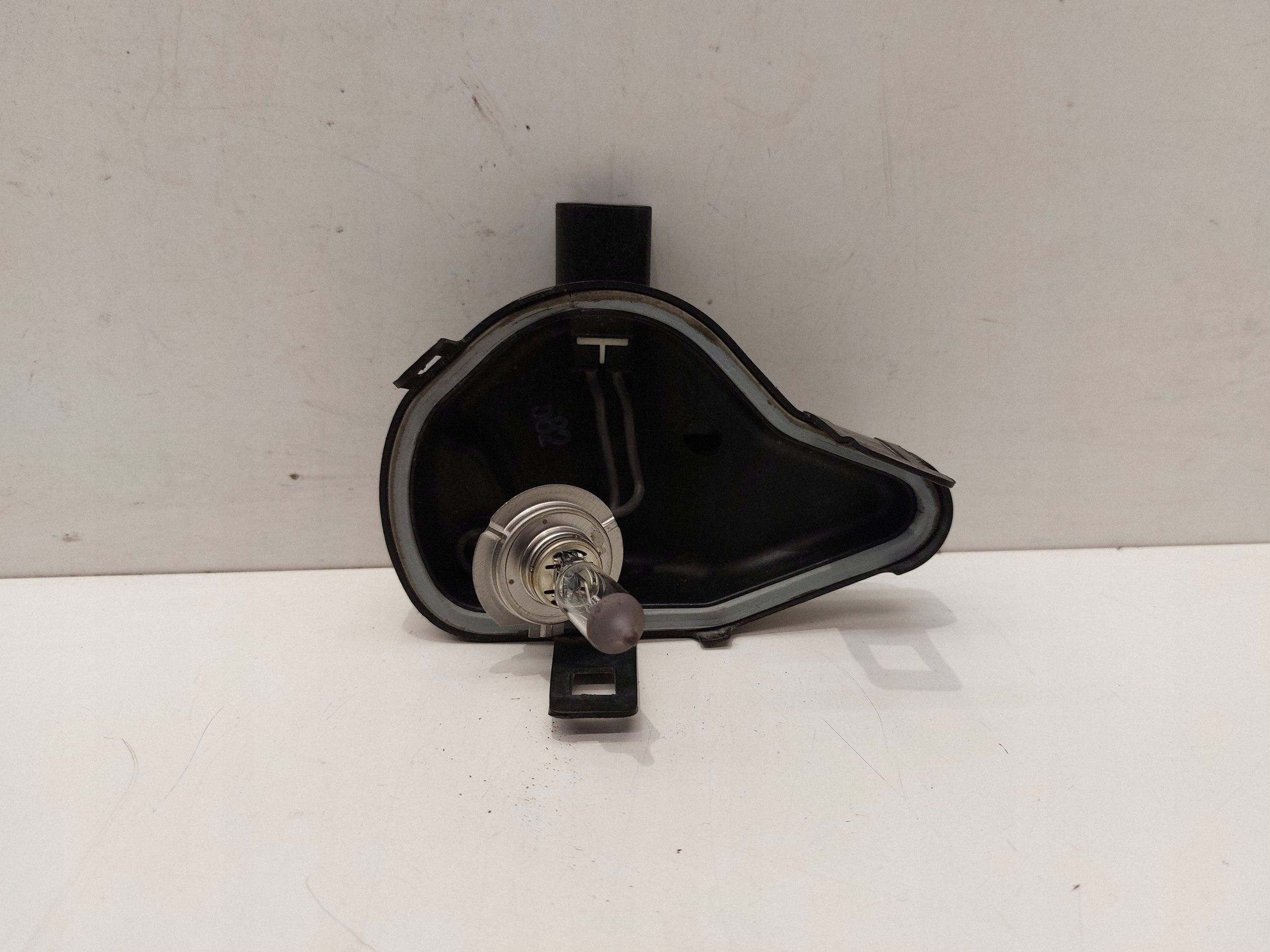 Farol halogéneo esquerdo dianteiro OEM 24696900 Audi A3 image 2