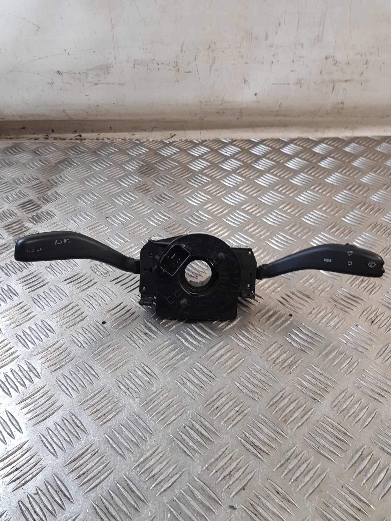 Interruptor combinado fita 6Q0953513E VW Polo IV 04R image 2
