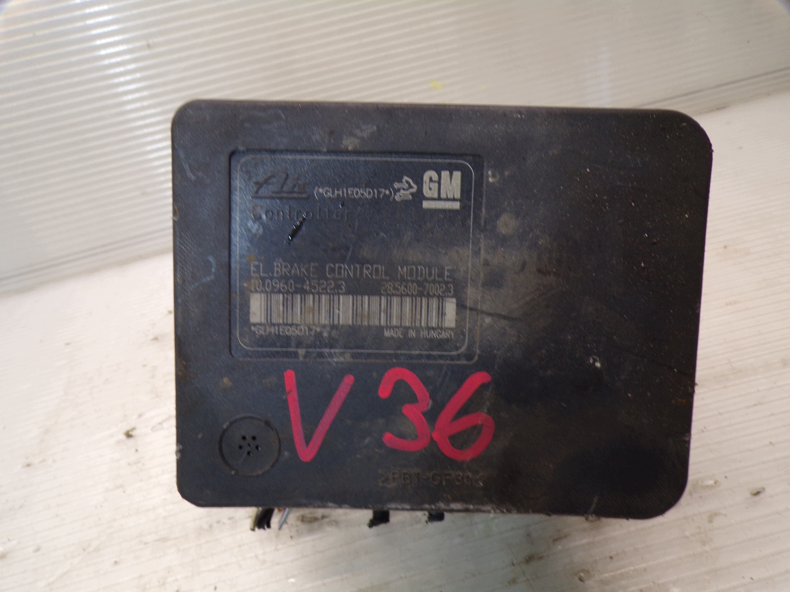 Pompe ABS OEM 13356788 pour Opel Astra J image 3