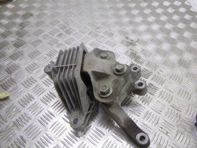 Engine Mount Bracket OEM 84248715 for Opel Insignia B image 2