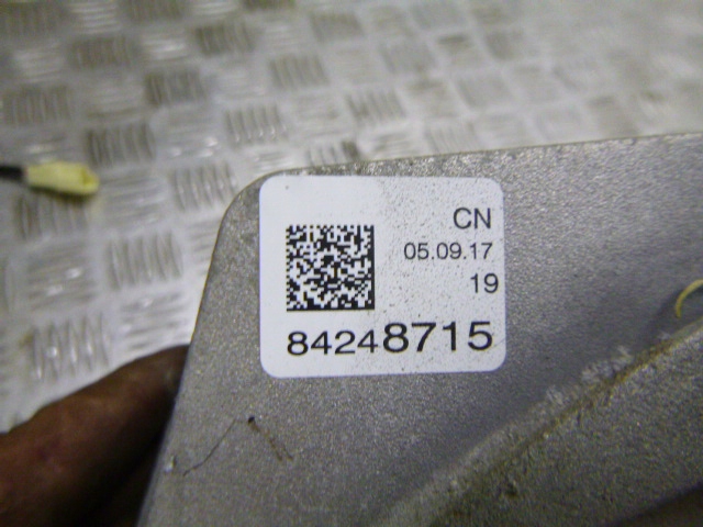 Moottorin Kiinnitystuki OEM 84248715 Opel Insignia B