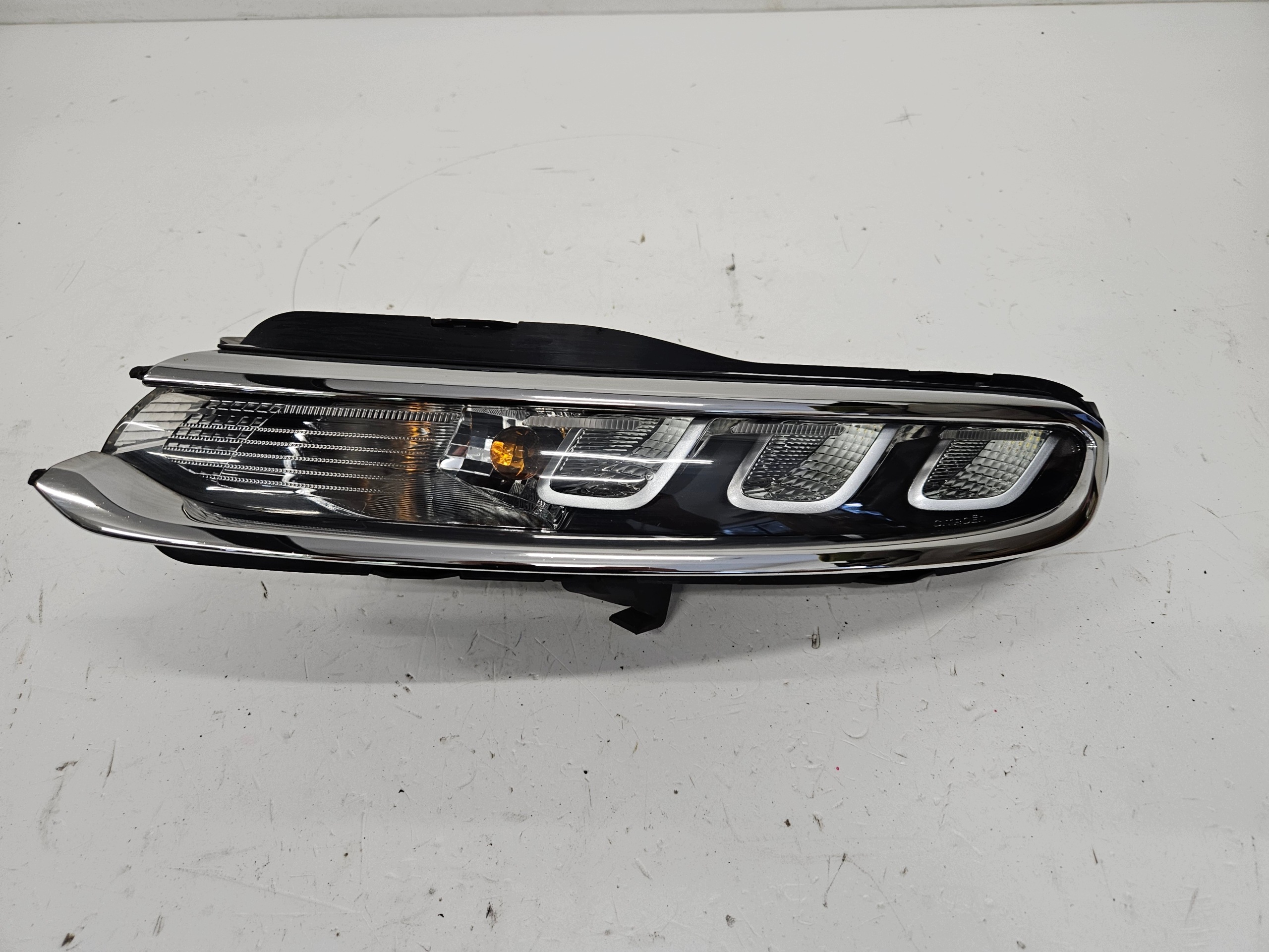OEM 9823313080 Linke LED DRL Blinkleuchte für Citroen C3 image 2