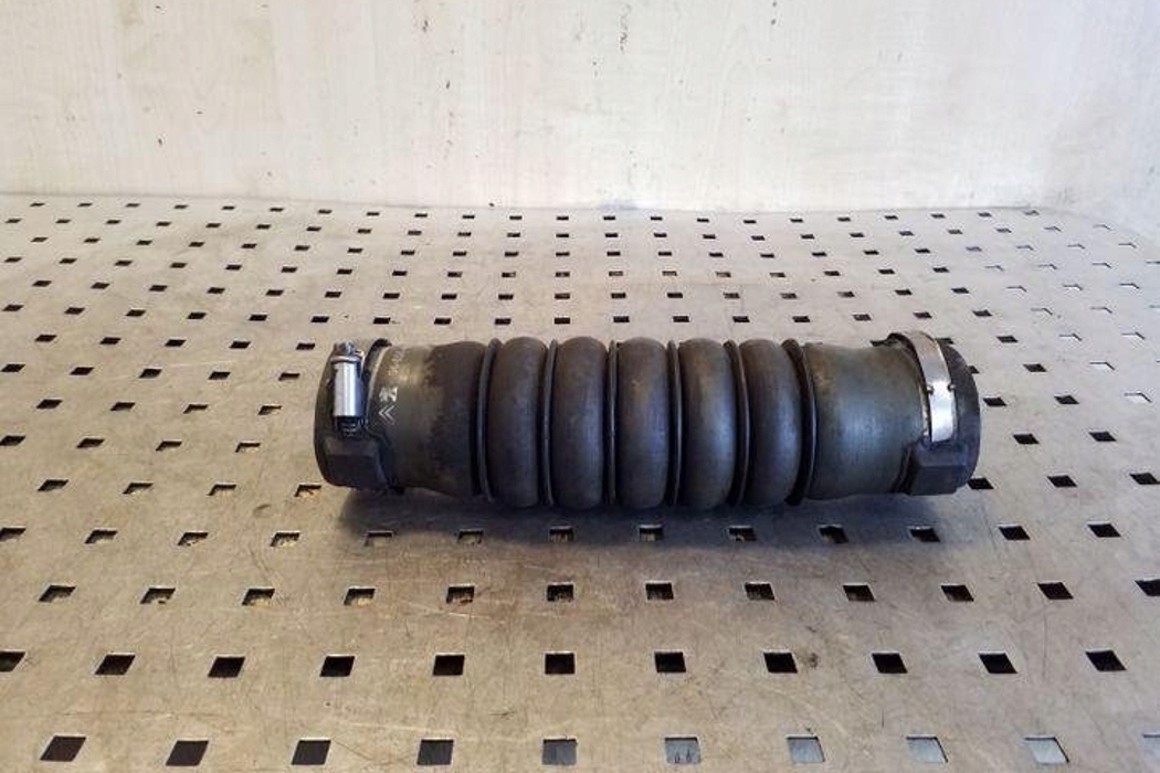 Intercoolerrör OEM 9685149880 för Peugeot 508 1.6L image 2