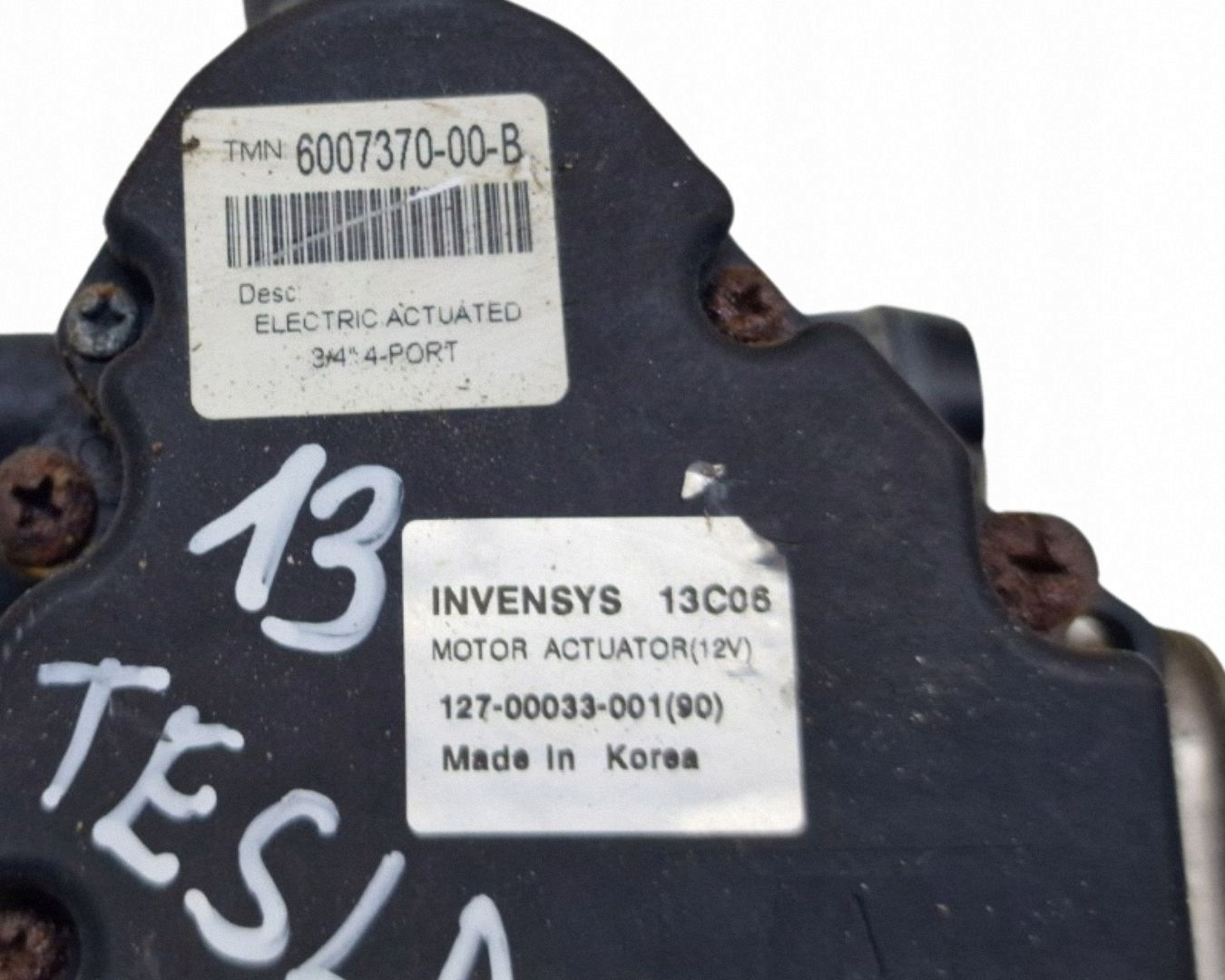 Válvula refrigeração Tesla OEM 600737000B - Usado image 6