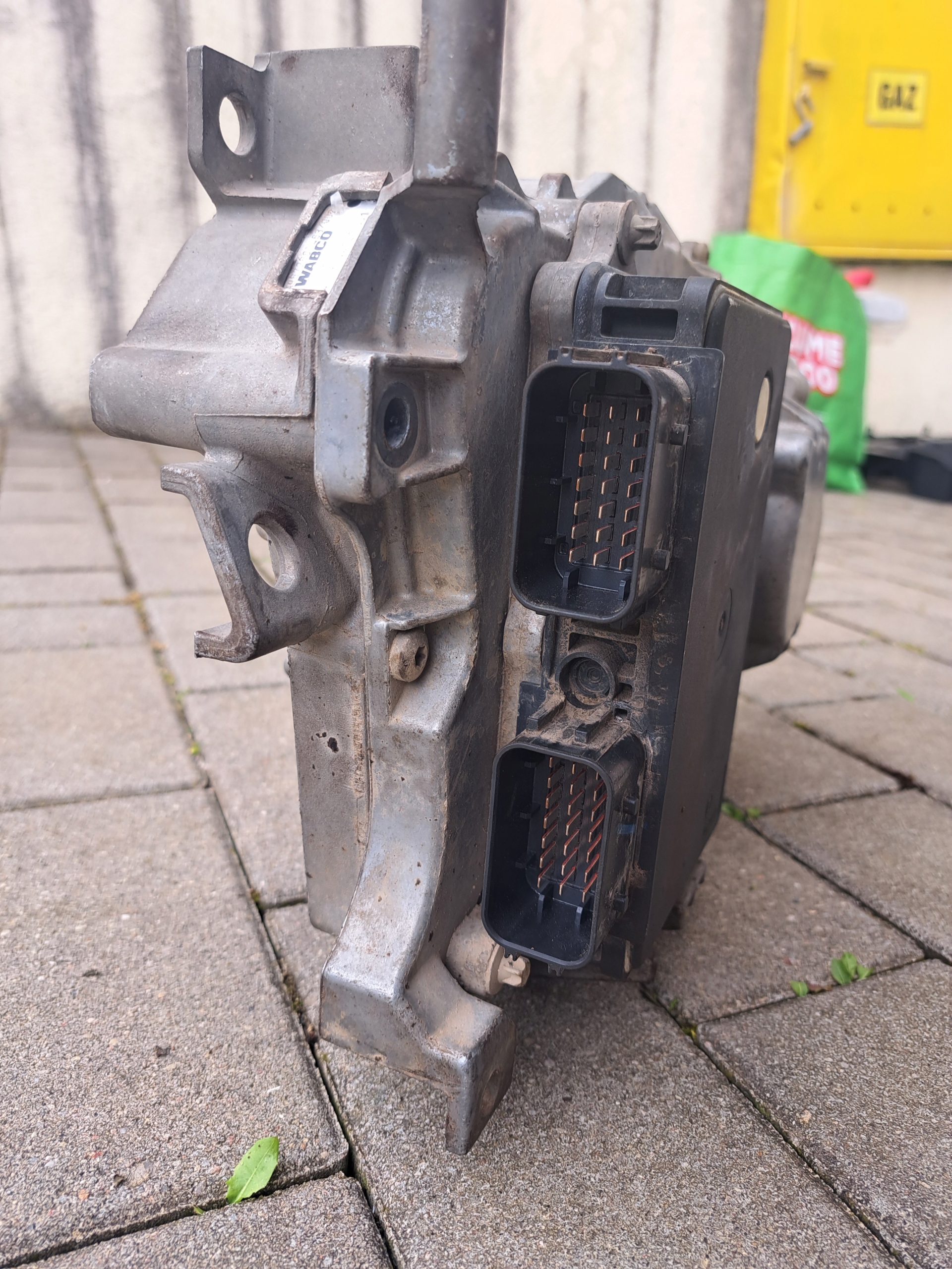 Selector de marchas Mercedes Atego OEM A9672602463 - Usado image 4