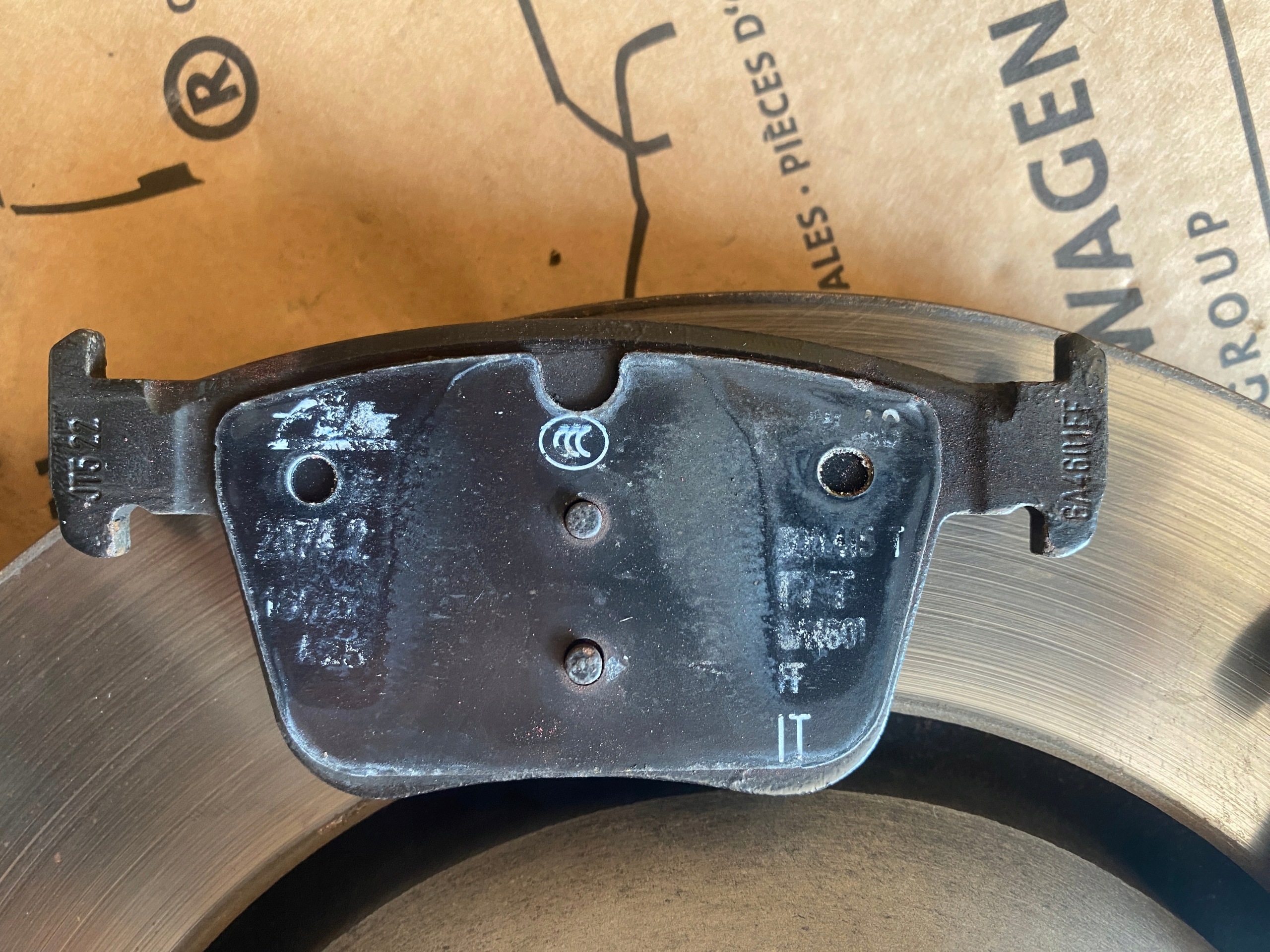 Discos de freno traseros CUPRA LEON 23r OEM 5Q0615601E image 7