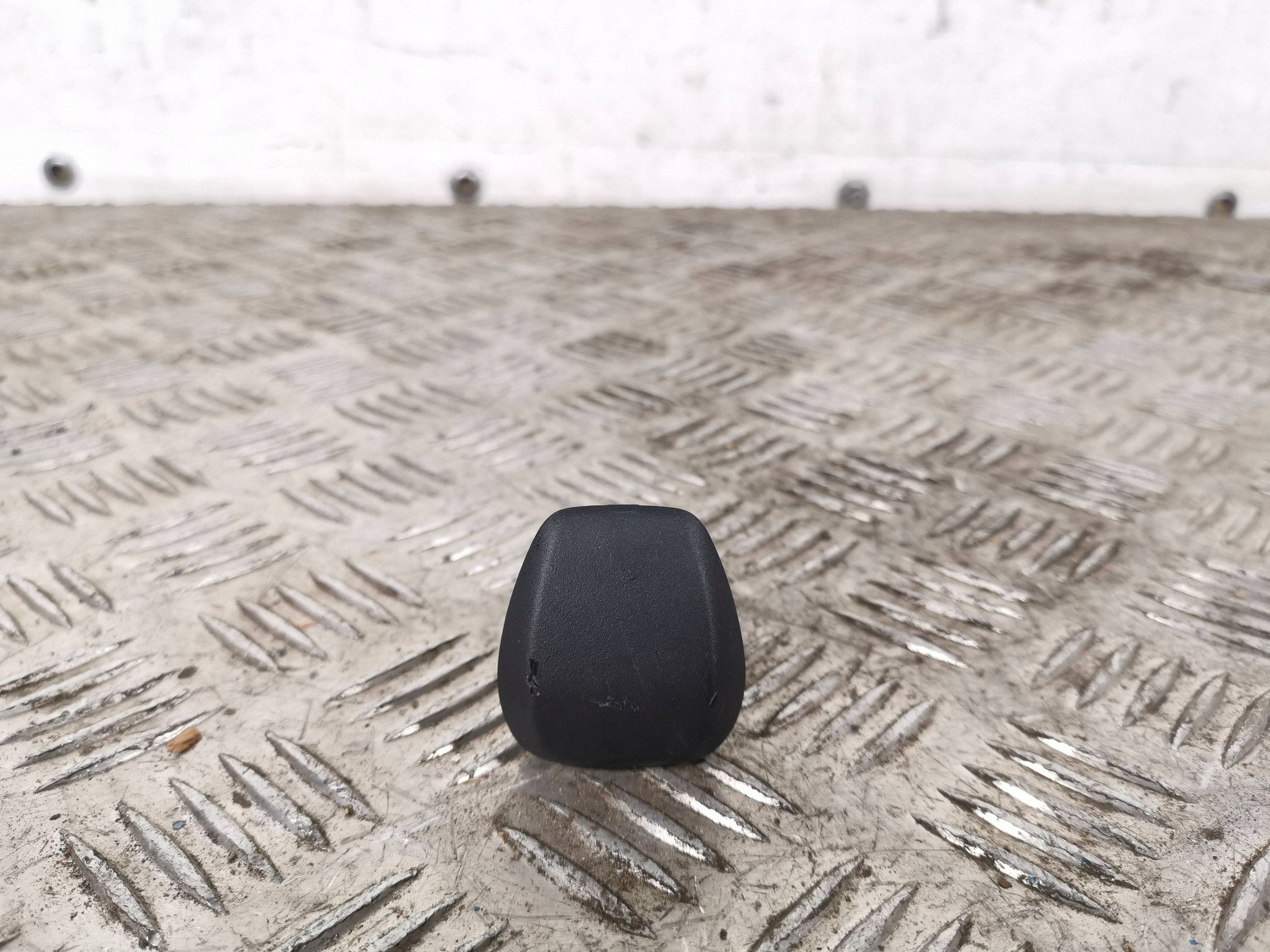 Sensor de Sol Hyundai Santa Fe OEM FBZ11944 image 2