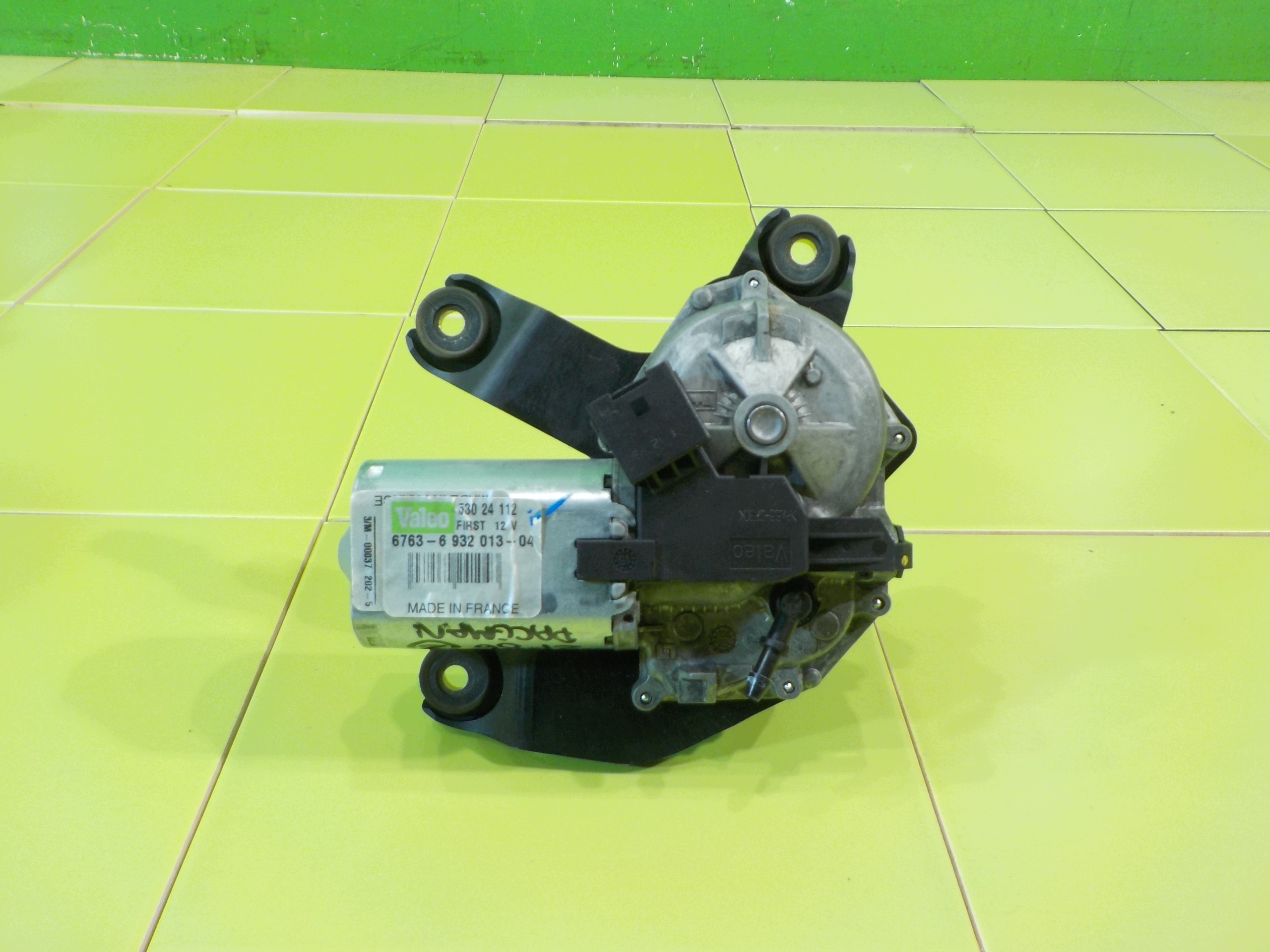 Mini Cooper R60 Takaikkunanpyyhinvarsi OEM 53024112 image 2