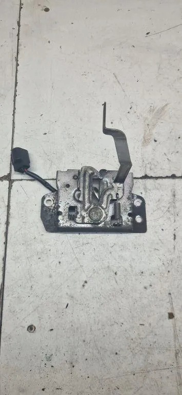 Fecho capô Mitsubishi ASX OEM 092M30 - Usado image 5