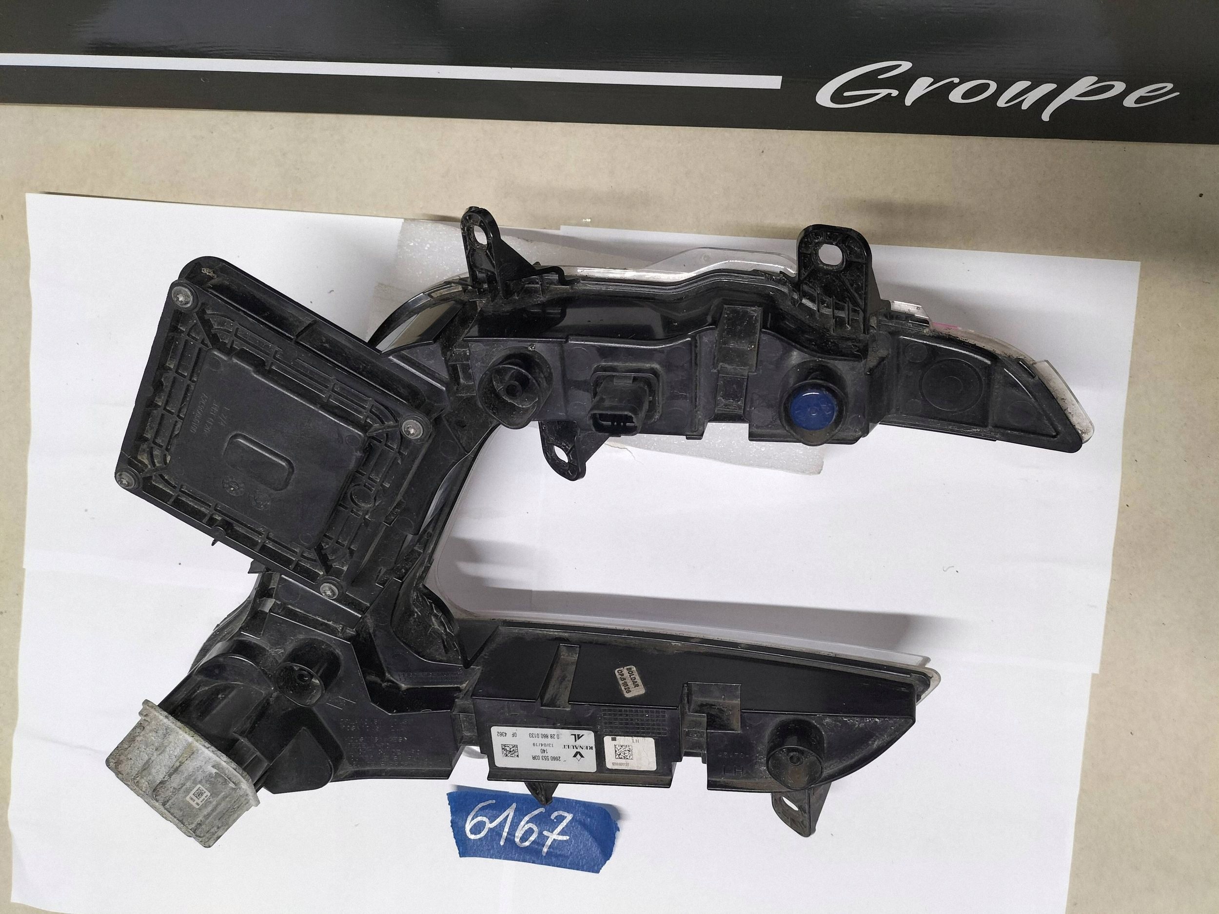 Phare gauche LED DRL Renault Captur OEM 266055303R image 10