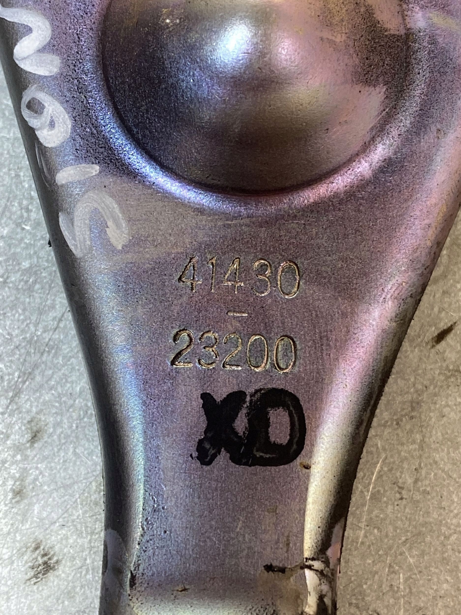 Kia Stonic Kytkinpoljin OEM FBZ18039 - Käytetty