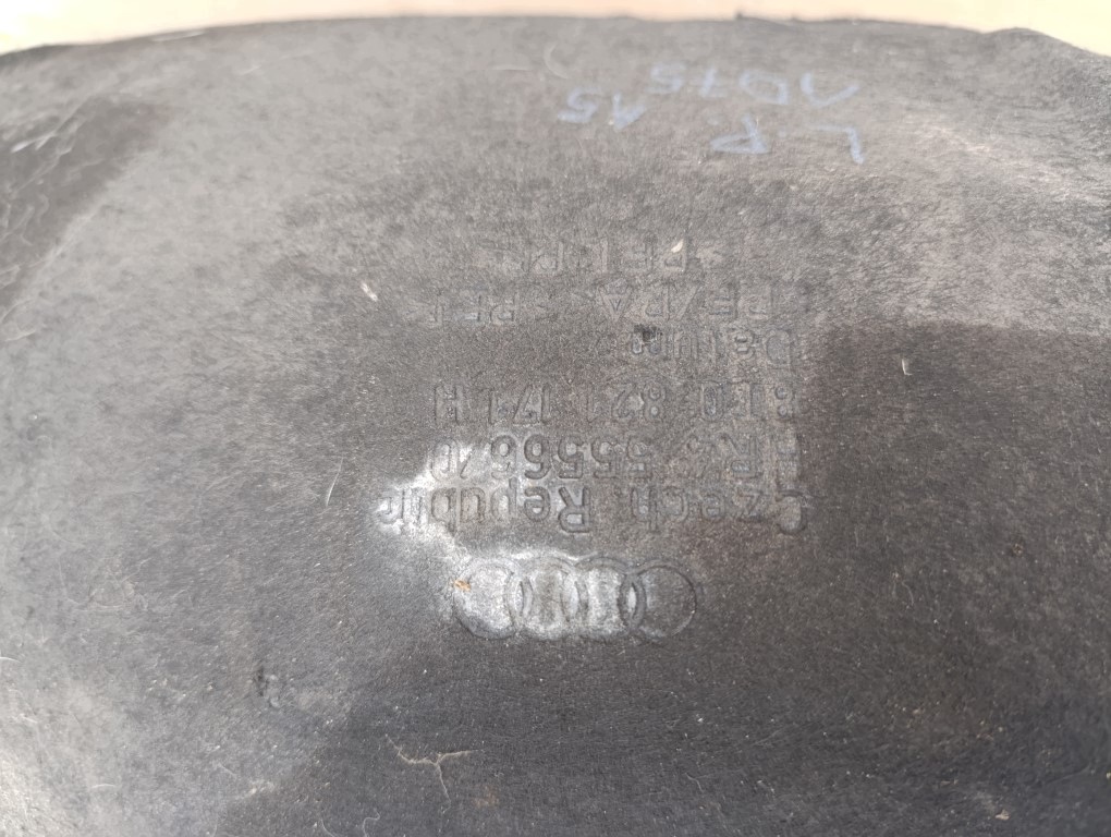 Arco de Roda Dianteiro Esquerdo Audi A5 8T OEM 8T0821171H image 3