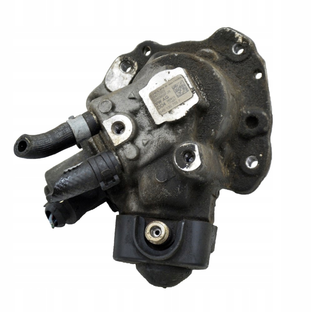 Polttoaineen ruiskupumppu OEM 04B130755F Skoda Fabia III