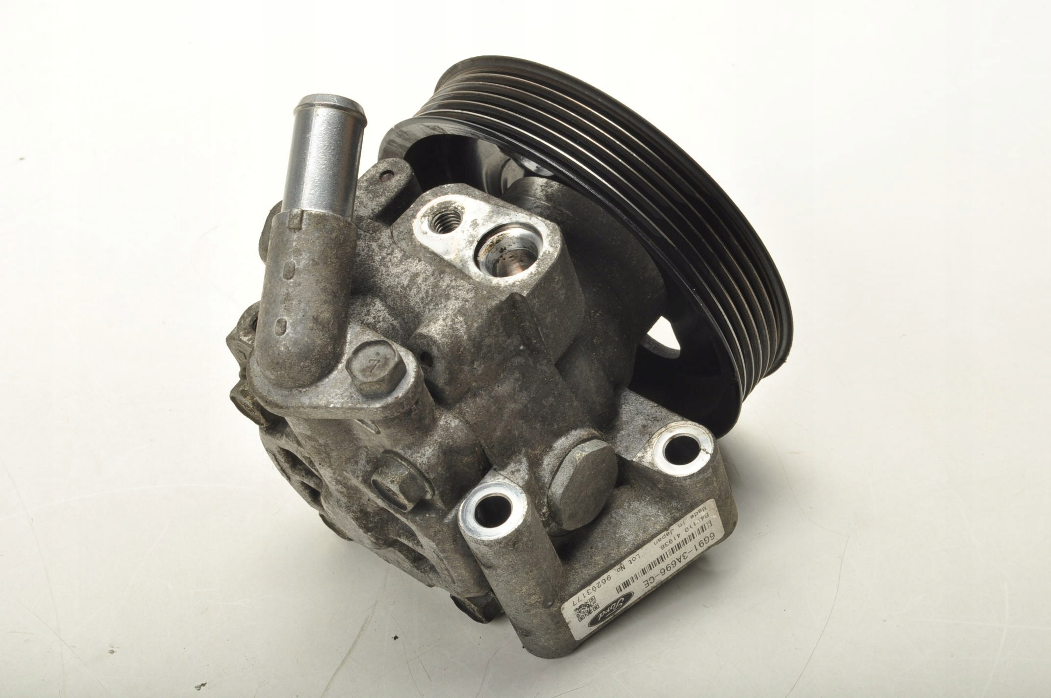 Pompe de direction assistée Ford OEM 6G91-3A696-CE Occasion image 3