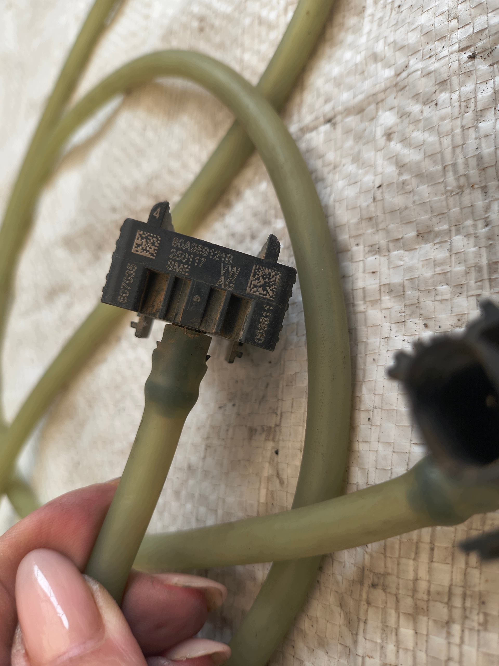 Fußgängerschutzsensor OEM 80A959121B Audi Q5 Q7